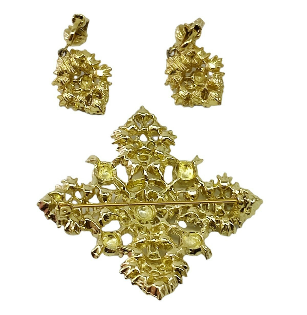 Vintage White Black Gold Tone Brooch & Earrings Set