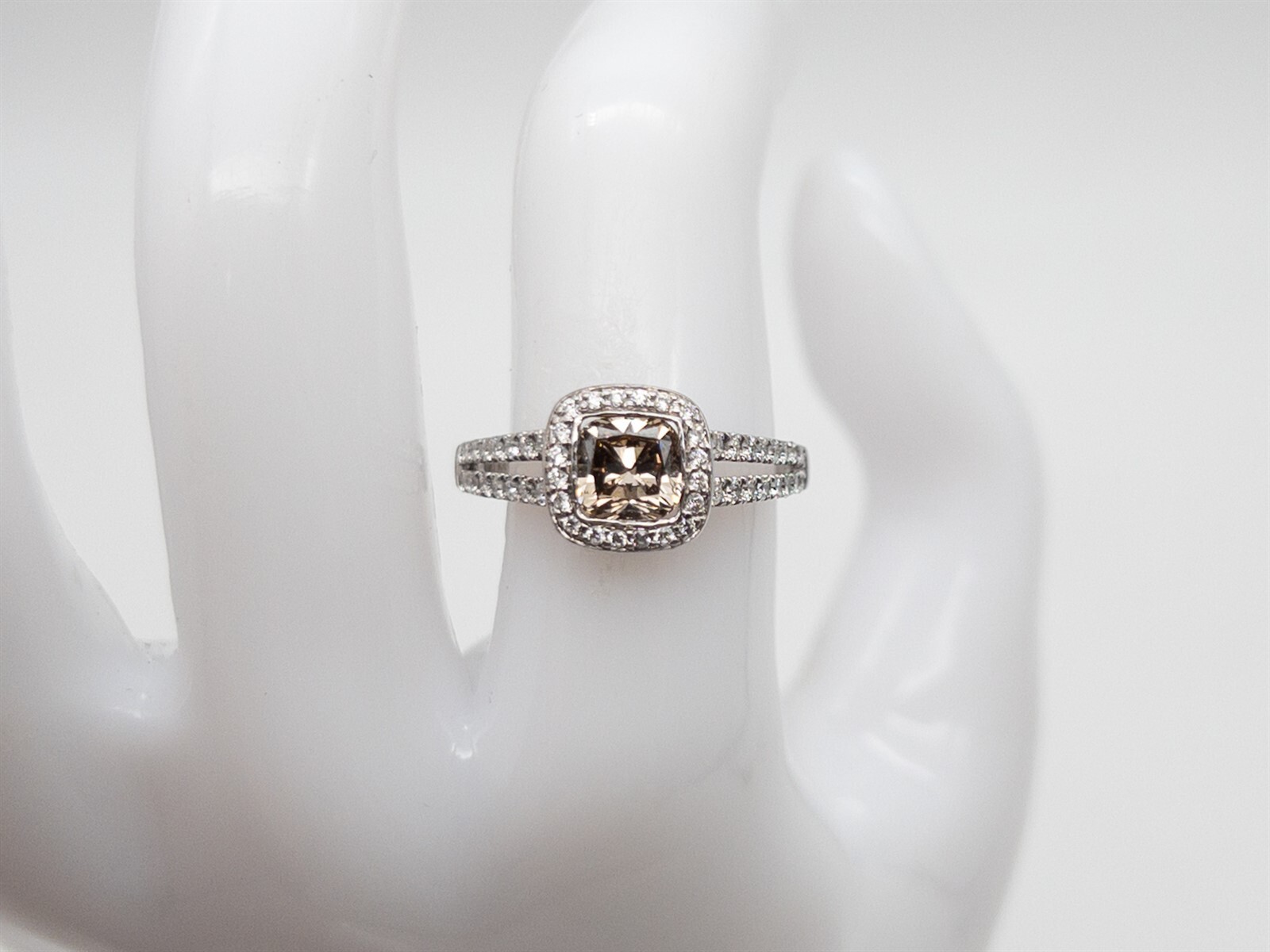 Scott Kay $6450 1.75ct Champagne VS Cushion Cut Diamond 14k White Gold HALO Ring