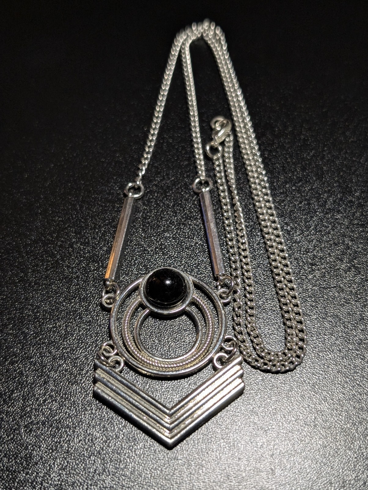 Vintage Art Deco Geometric Chevron Pendant Necklace Silver Tone Black Onyx Style