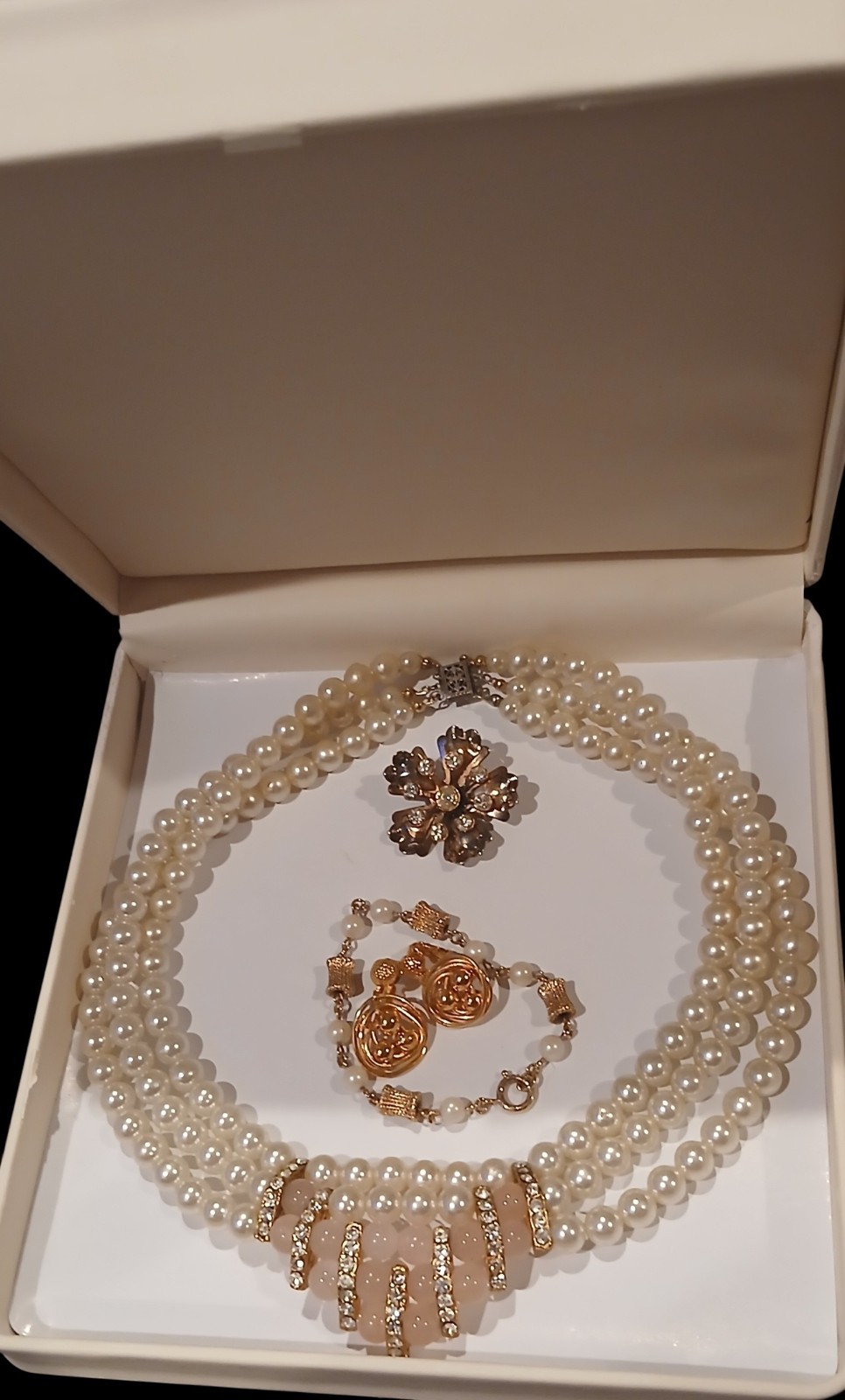 Gold-tone Mixed Jewelry Lot