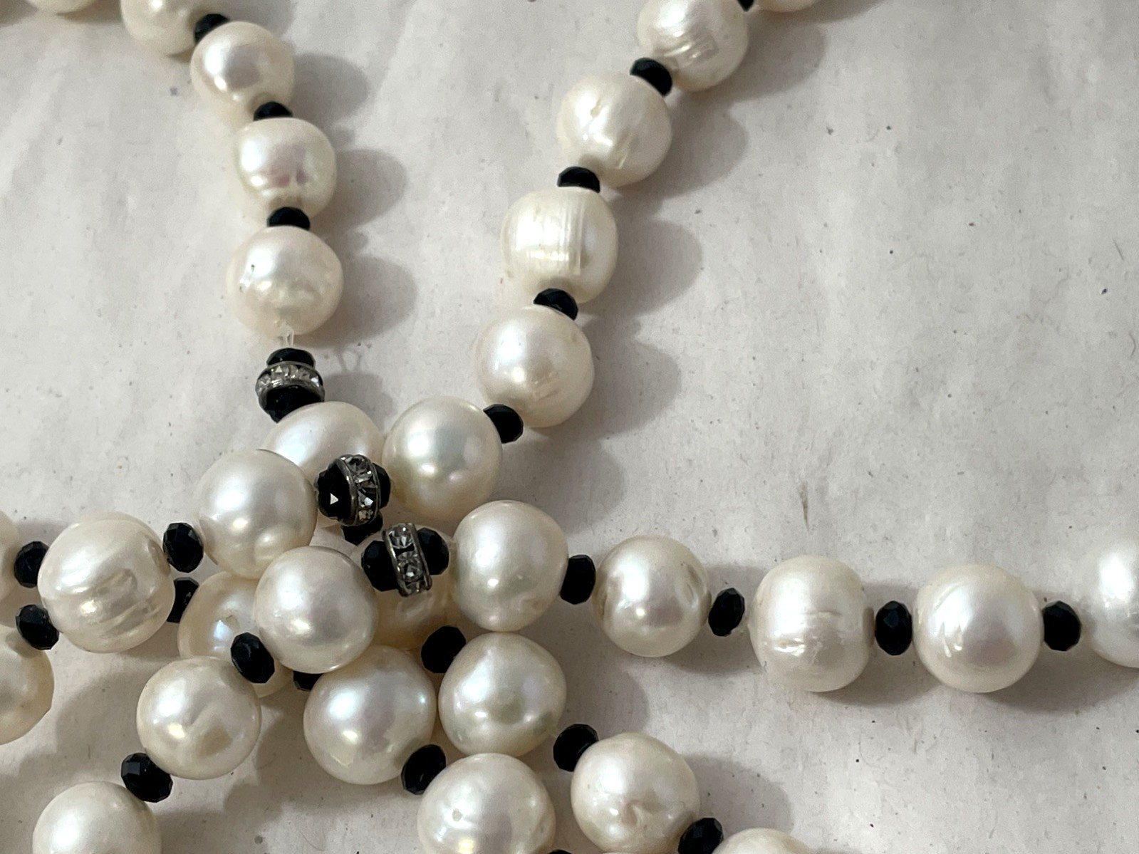 Long 36″ Freshwater Pearl Necklace Black Spacer Beads Statement Strand 132g