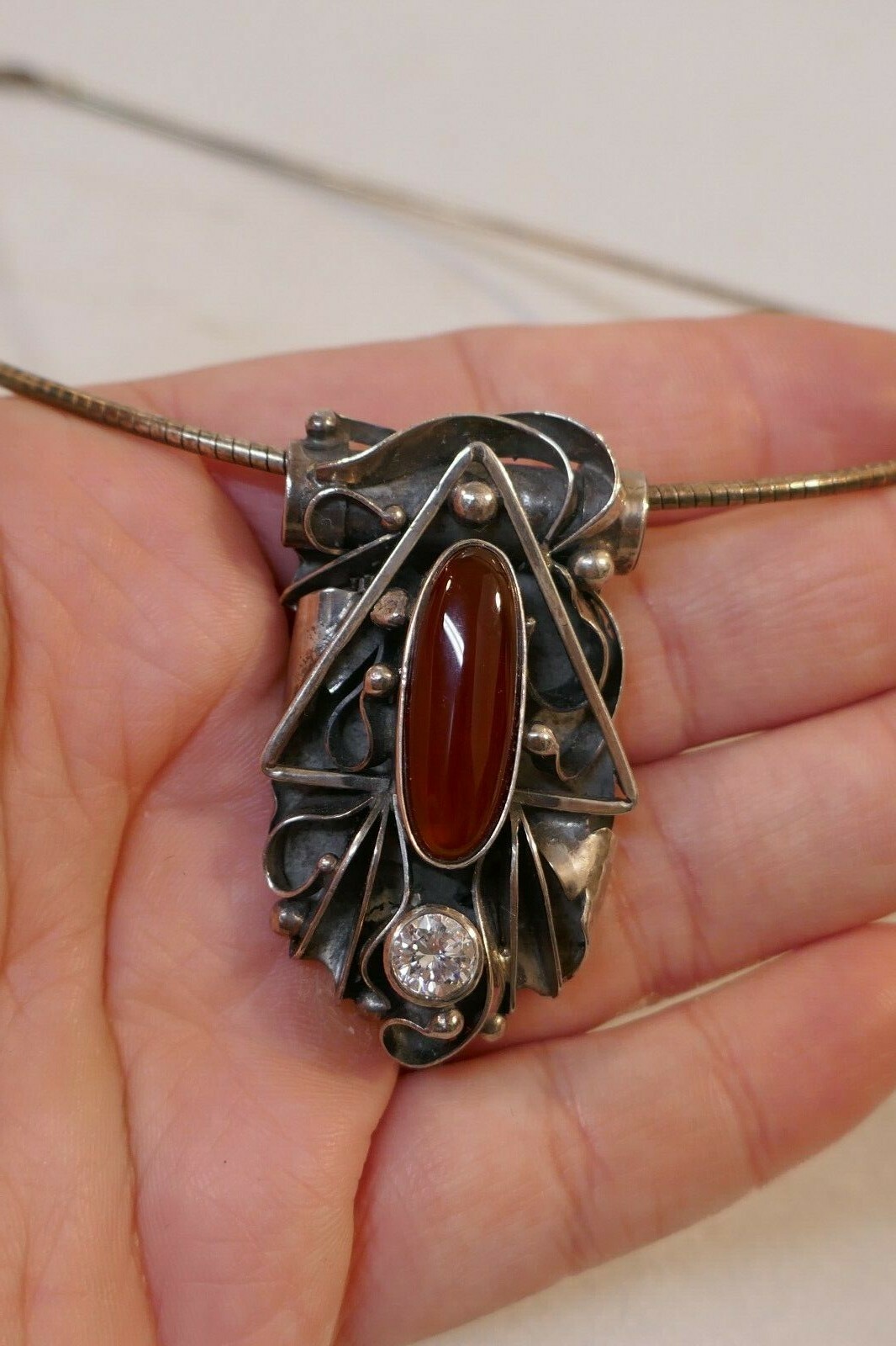 Vintage Studio Handmade Sterling Silver & Carnelian Choker Style Necklace