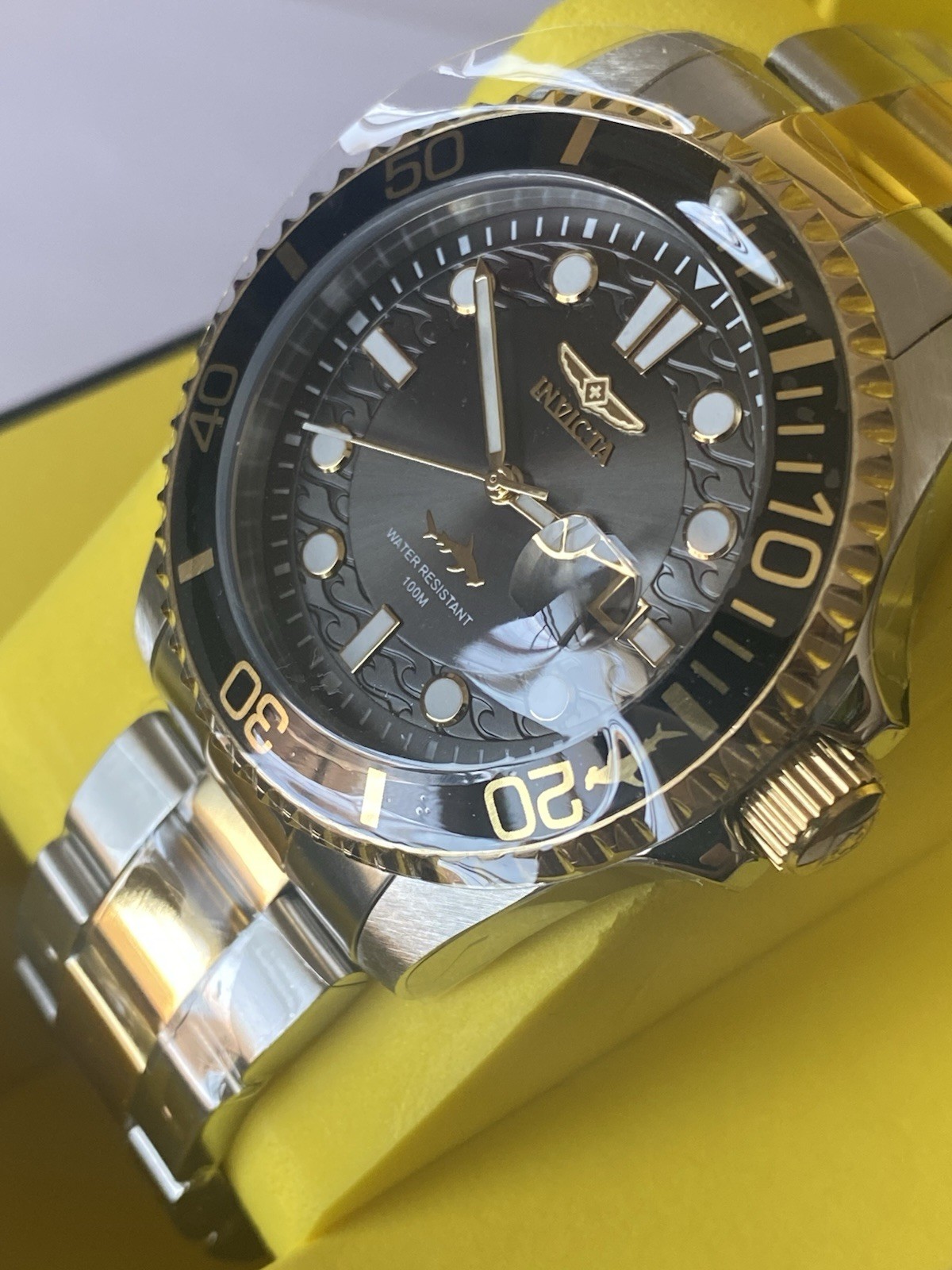 Brand New Invicta Pro Diver Currentwave Men’s Watch 43mm Steel Gold (30023) New