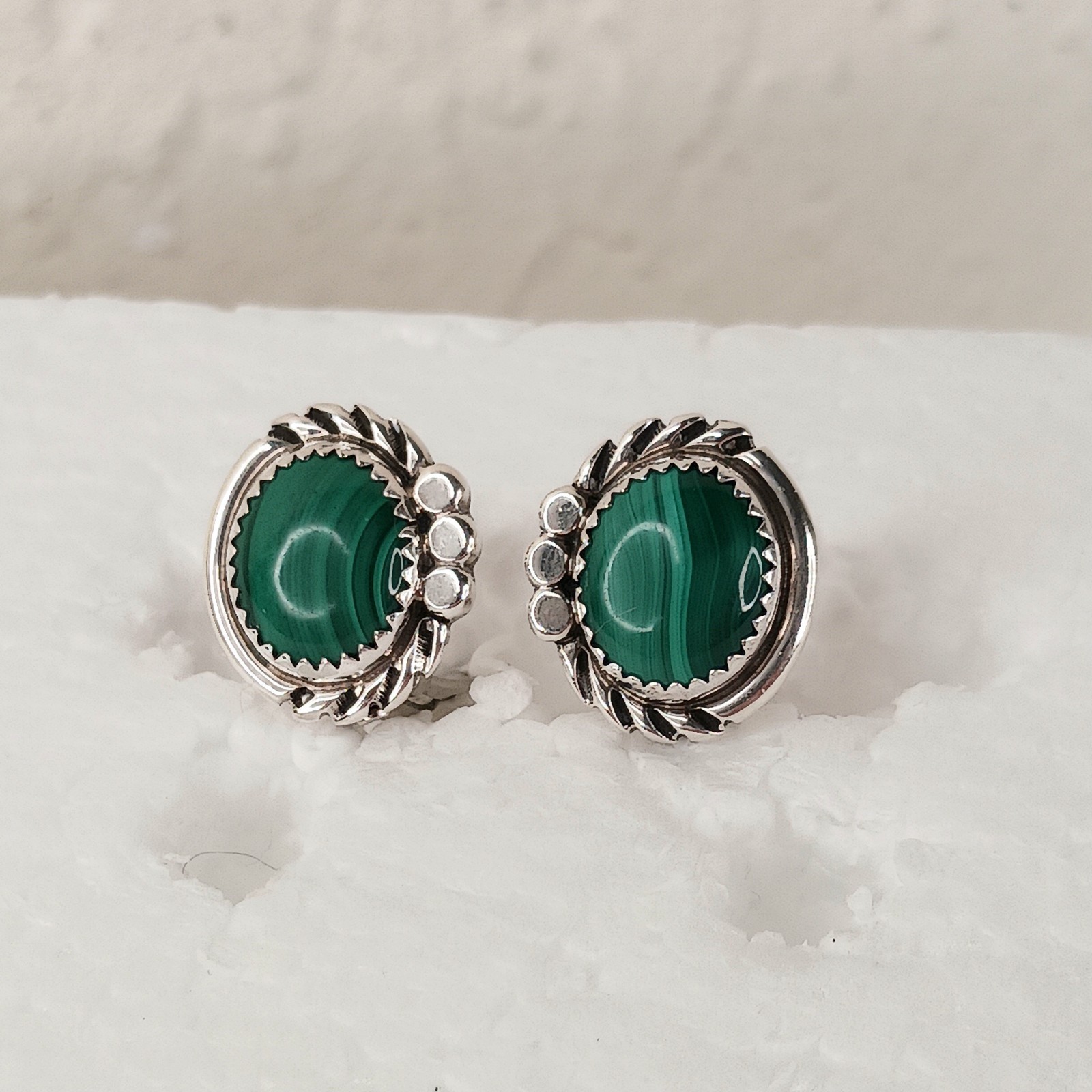 Earrings Clip Vintage Mexico 925 Sterling Malachite Scroll Work Classic Timeless