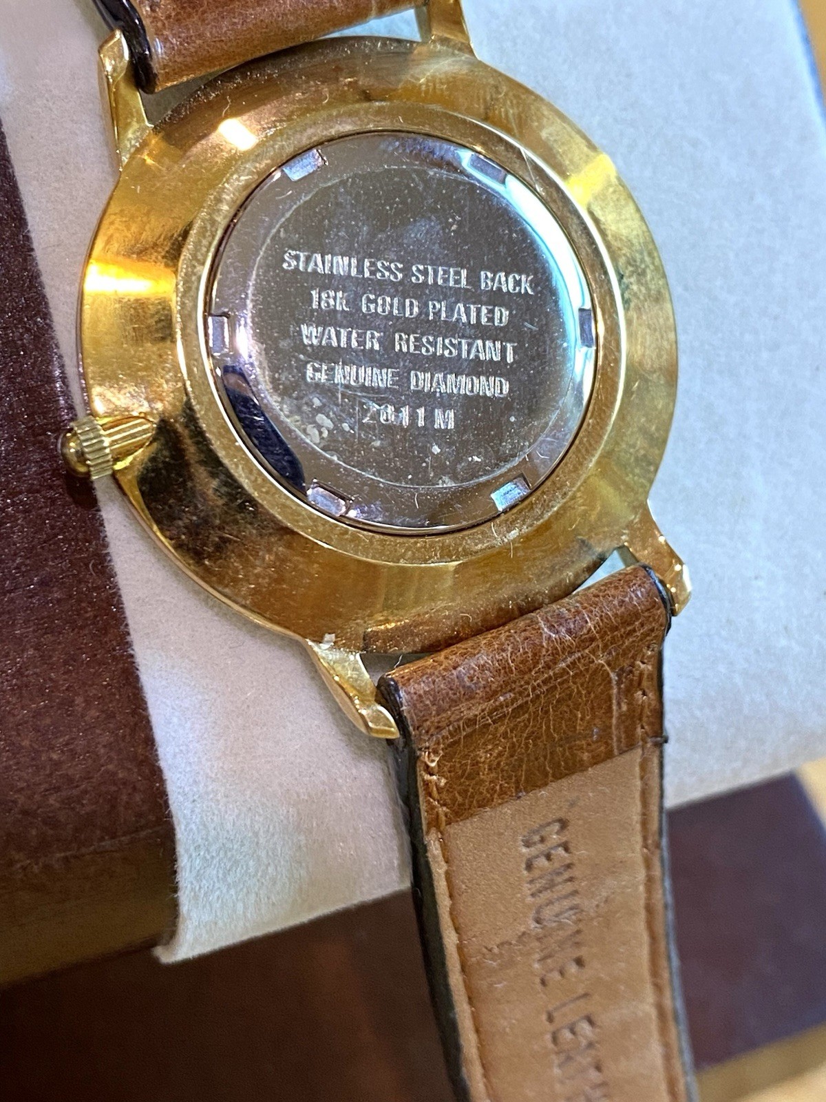 LE CHATEAU Genuine Diamond 18K Gold Plated 2011 watch w leather band