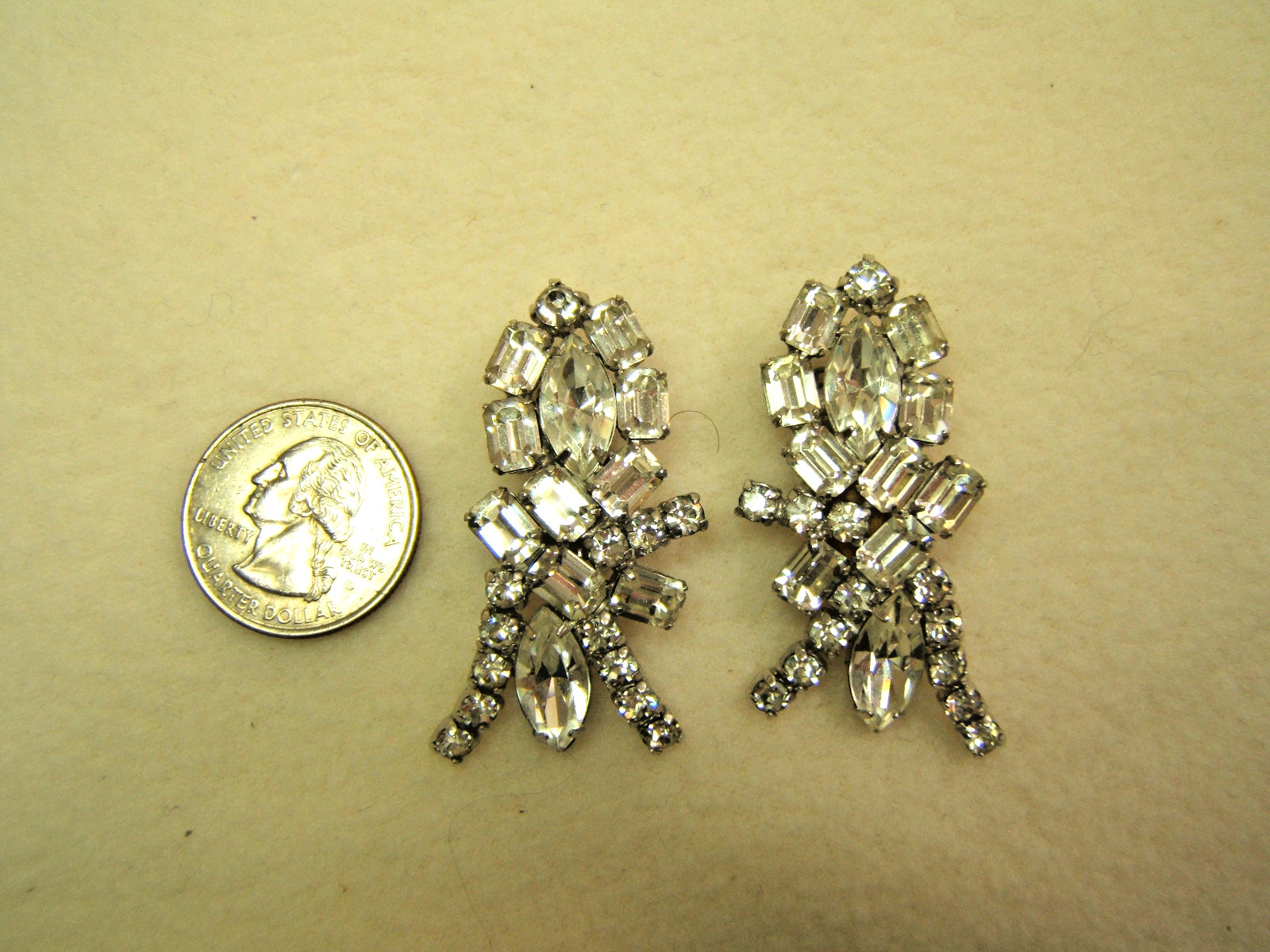 Vintage Emerald Cut Rhinestone Large Clip Earrings Very Good Condition 1 7/8″