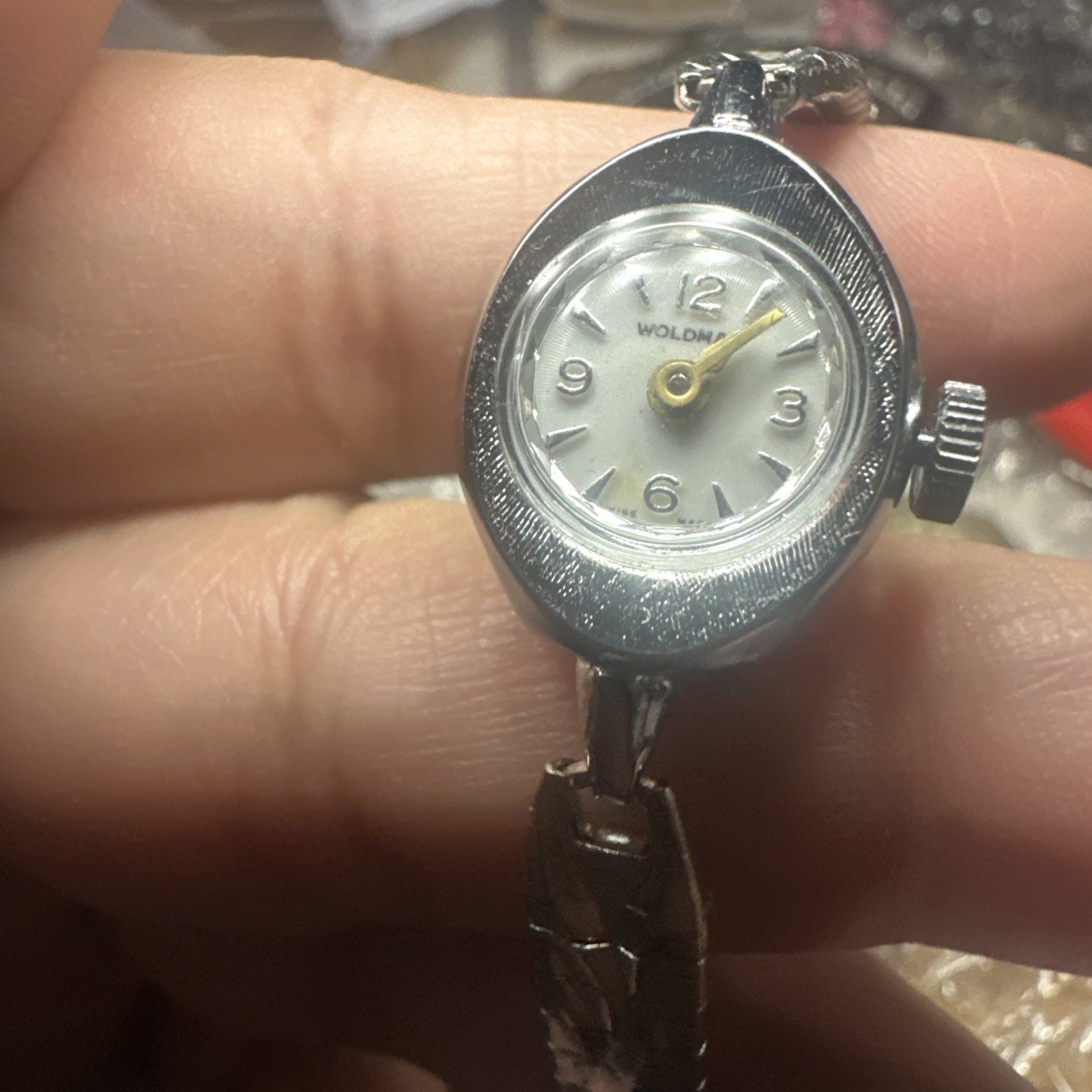 Working Vintage Woldman Swiss Women’s Manual Wind watch 16mm Fit 6in” MINT CNDTN