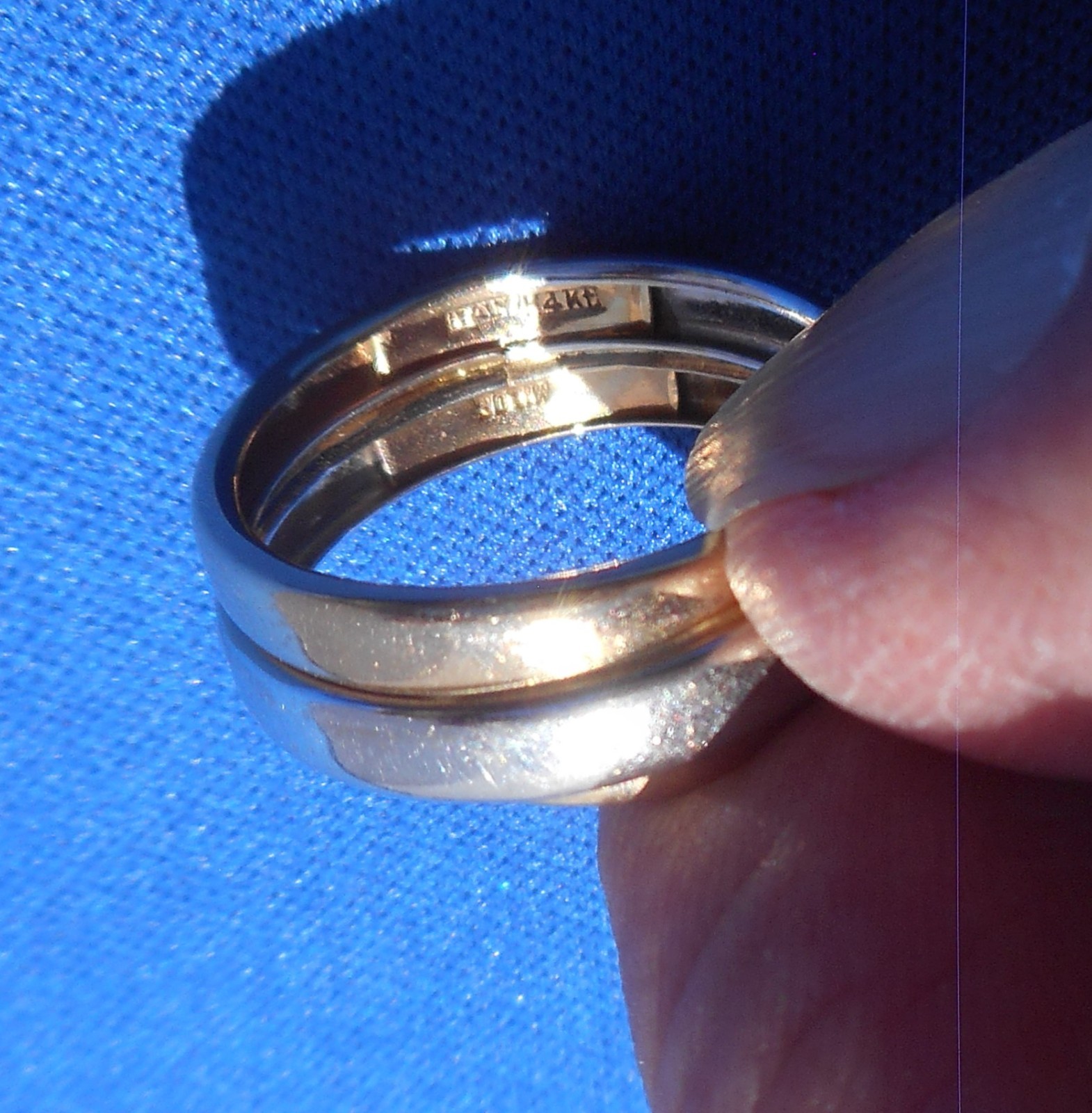 Vintage 14K Gold MILOR ITALY White & Yellow Ring 3 Grams approximately 7 1/2