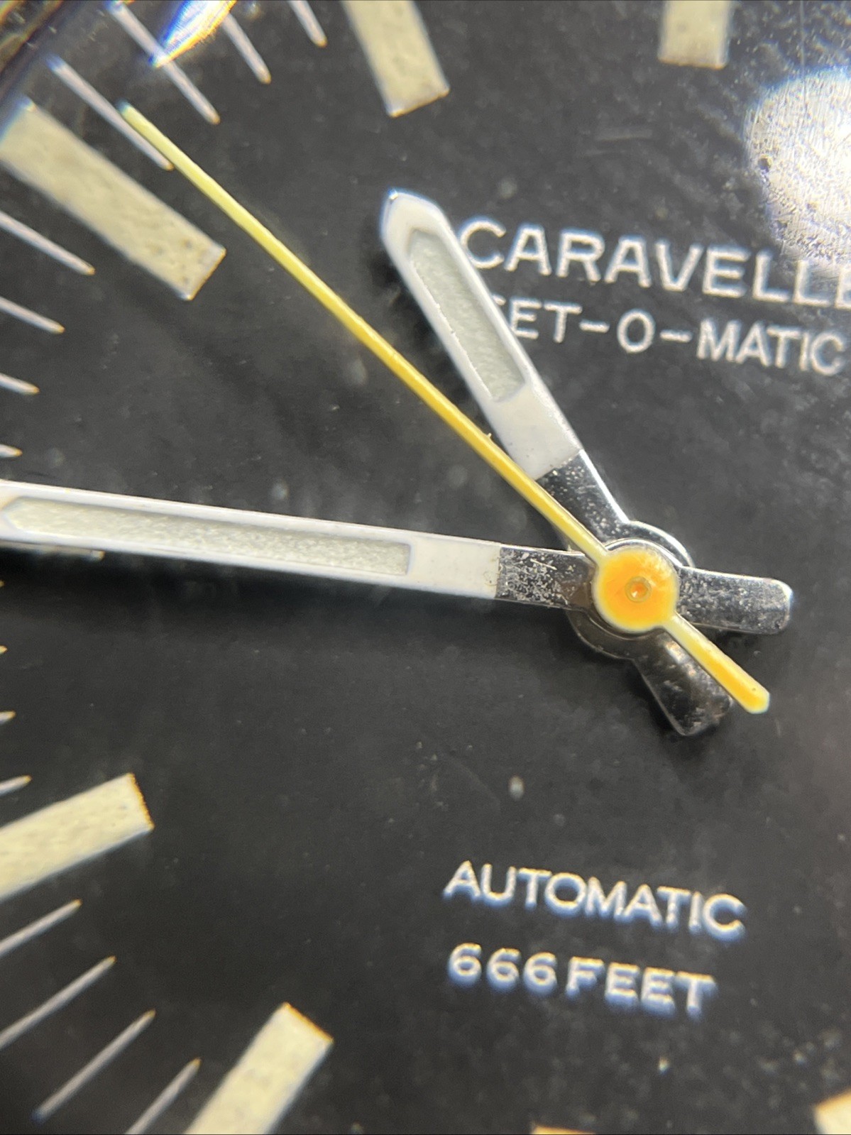 1978 Caravelle Set-O-Matic 666 Devil Diver Dual-Day Ref. Q110 Wristwatch (015)