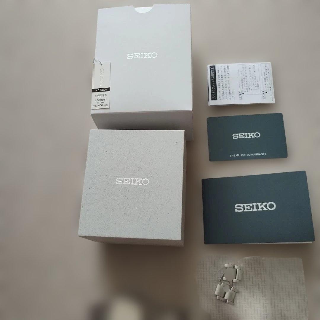 SEIKO SZSB011 Automatic Watch 23 Jewels 10BAR