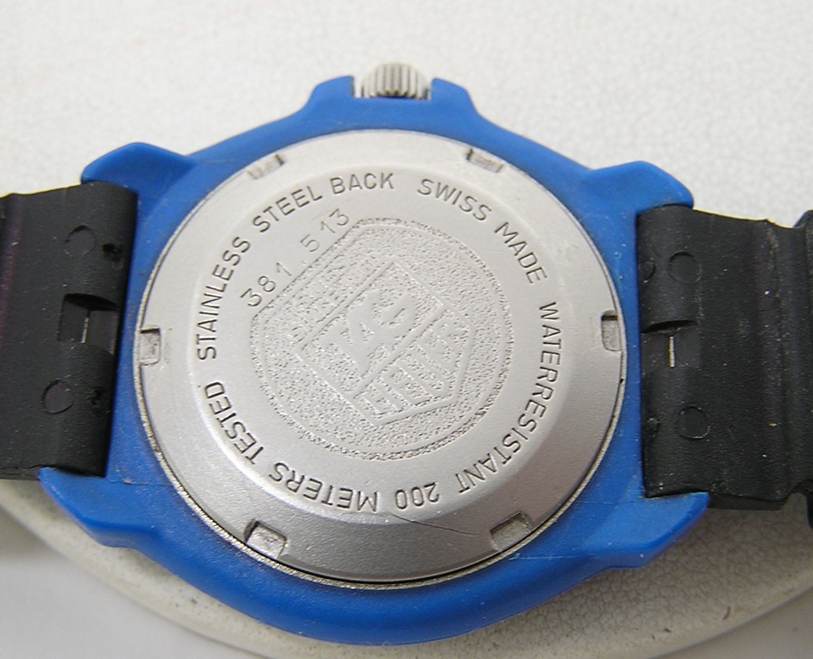 Vintage Tag Heuer Formula 1 Professional 381.513 35mm Blue w/Black Original Band