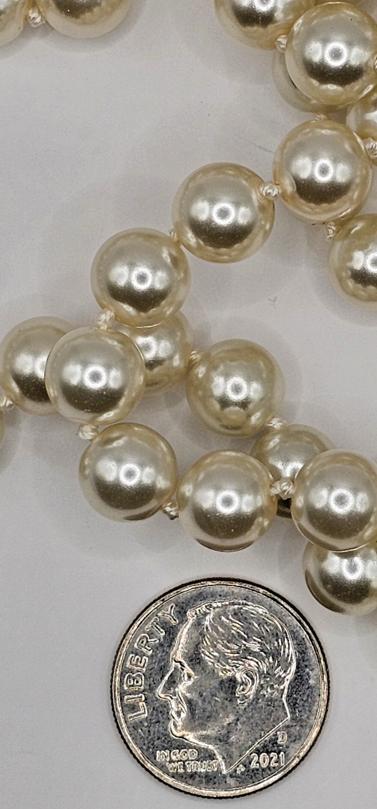 Vintage 8mm Glass Endless Pearl Necklace Hand Knotted Opera Length 60″ 1950-1959