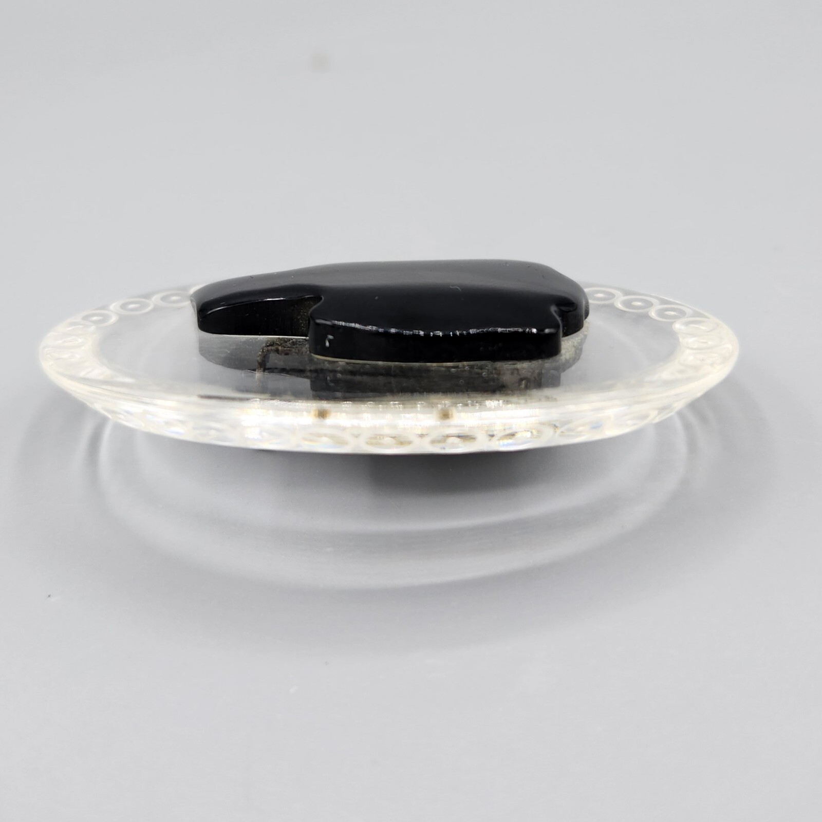 Vintage Unsigned Clear Black Lucite Cameo Oval Brooch Pin