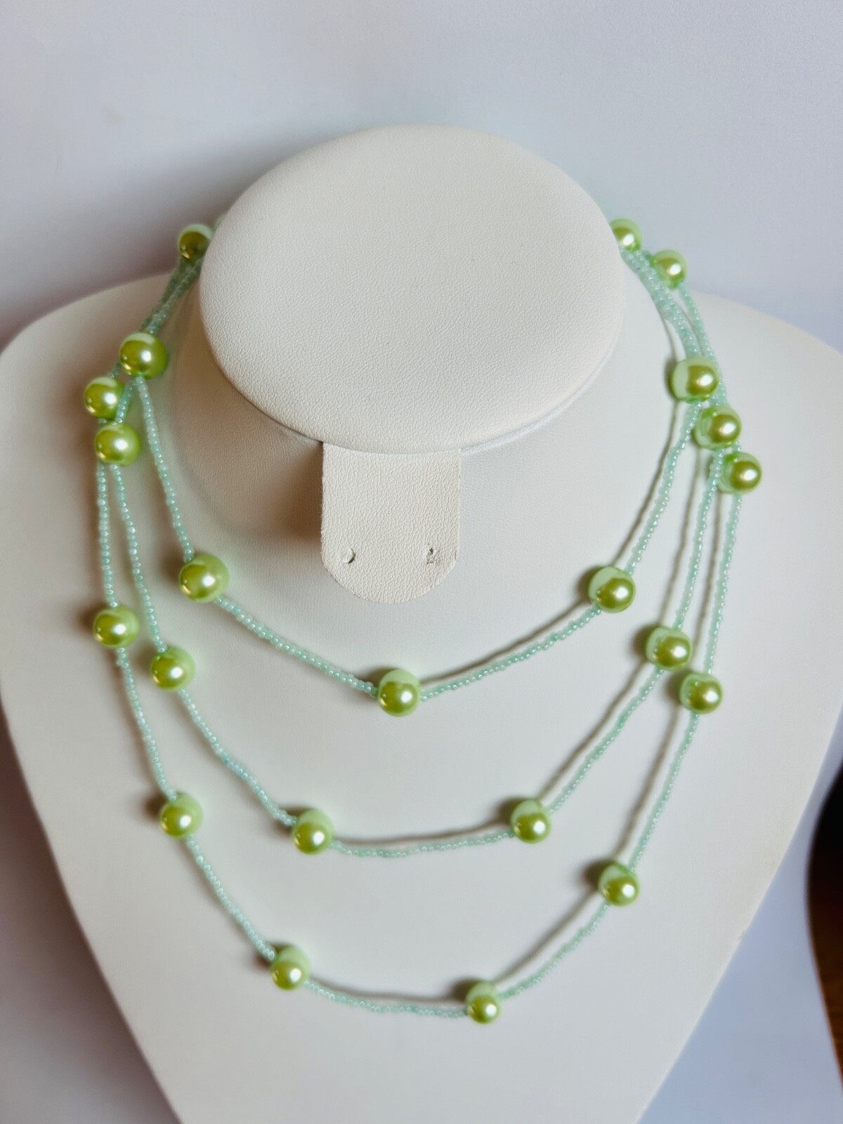 Vintage Green Mint Glass Seed Beads Necklace Jewellery