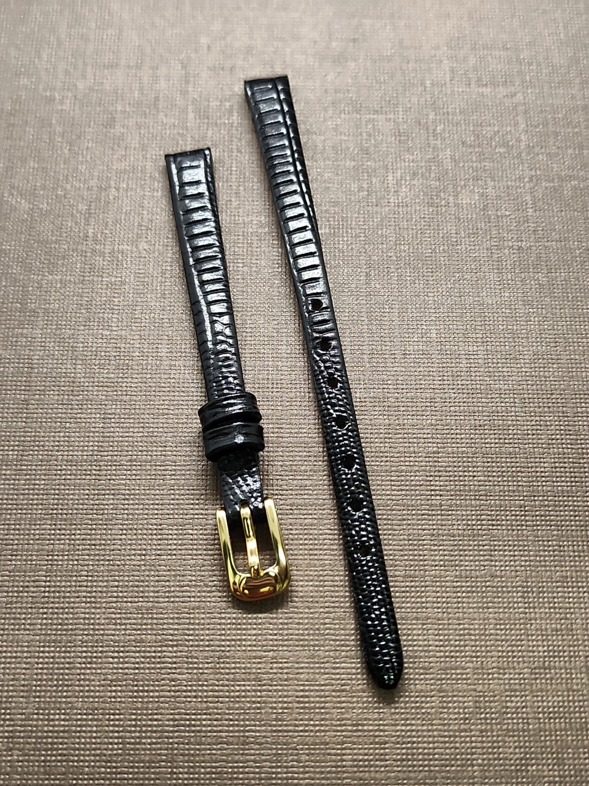 Ladies’ NOS Speidel 8mm Black Flat Stitchless Gator Lizard Grain Watch Band