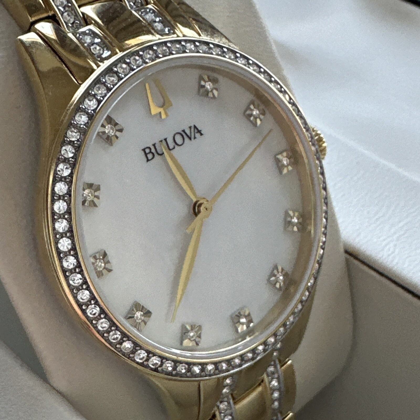 Bulova Box Set with Bangle Bracelets And Crystal Ladies Watch 98X119