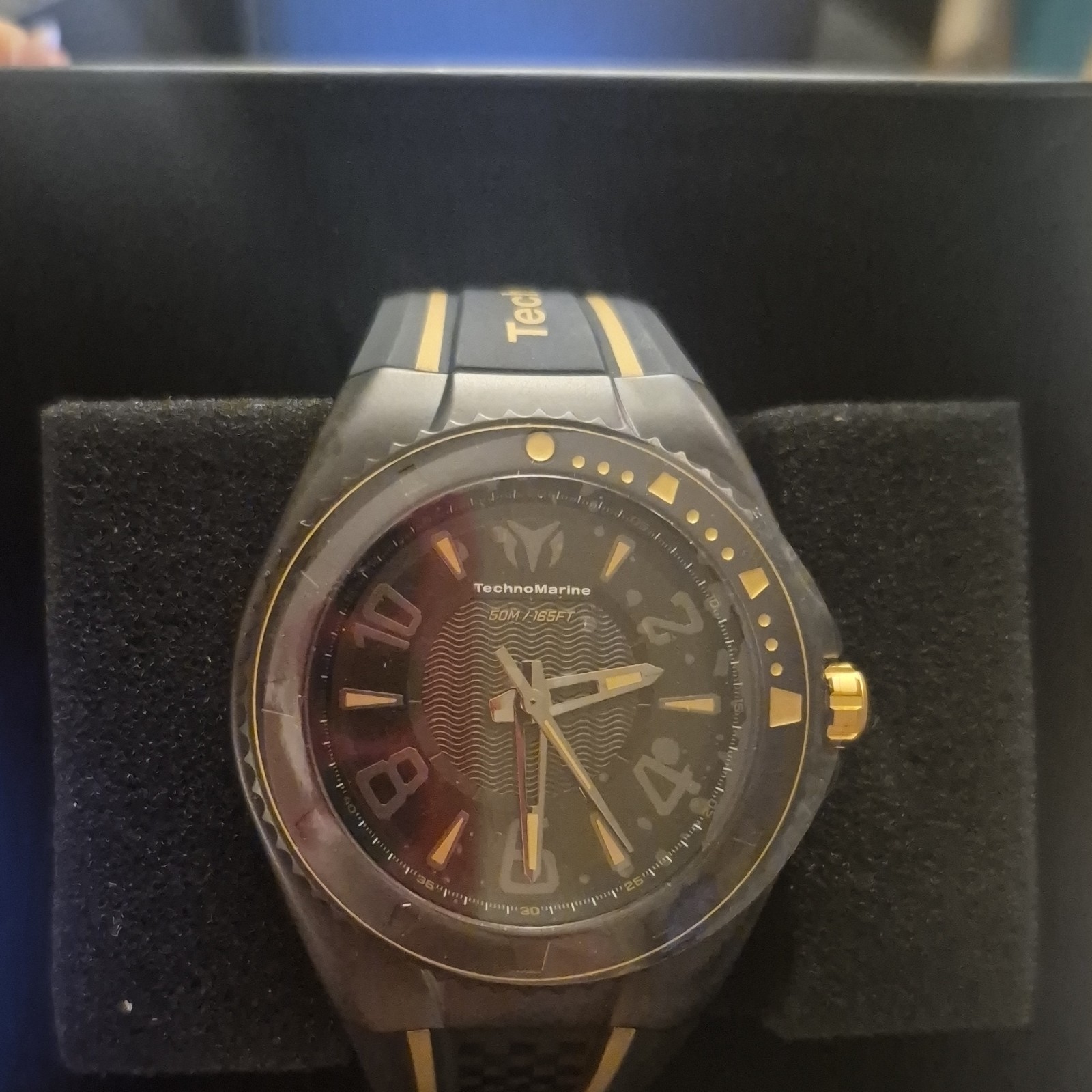 TechnoMarine Invicta Men Watch Racing Legends 44mm Balck And Gold (Tm-525016)