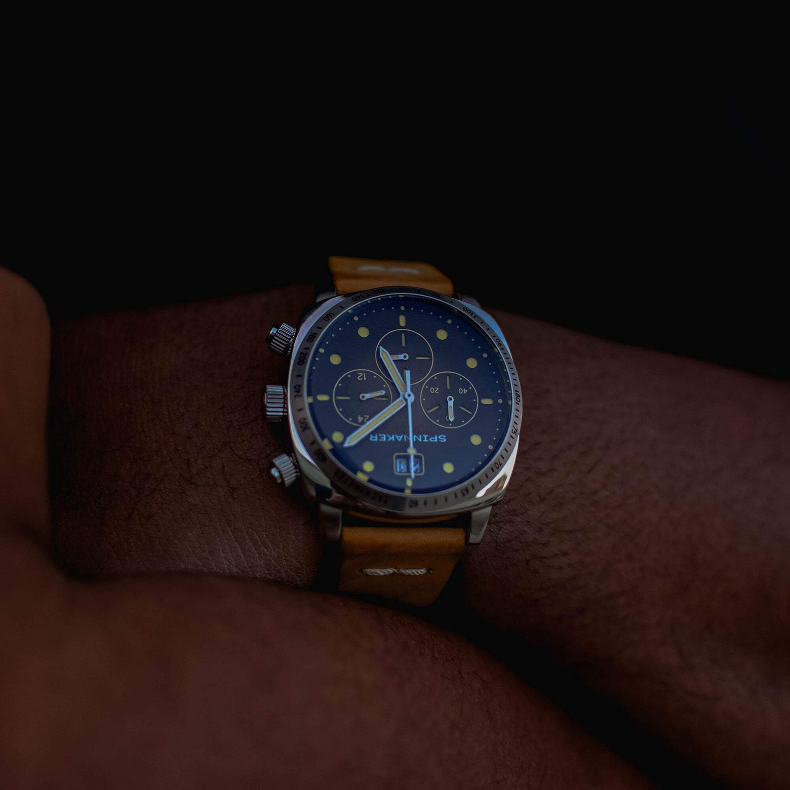 Spinnaker Hull Stainless Steel 42mm Japanese Quartz Wristwatch