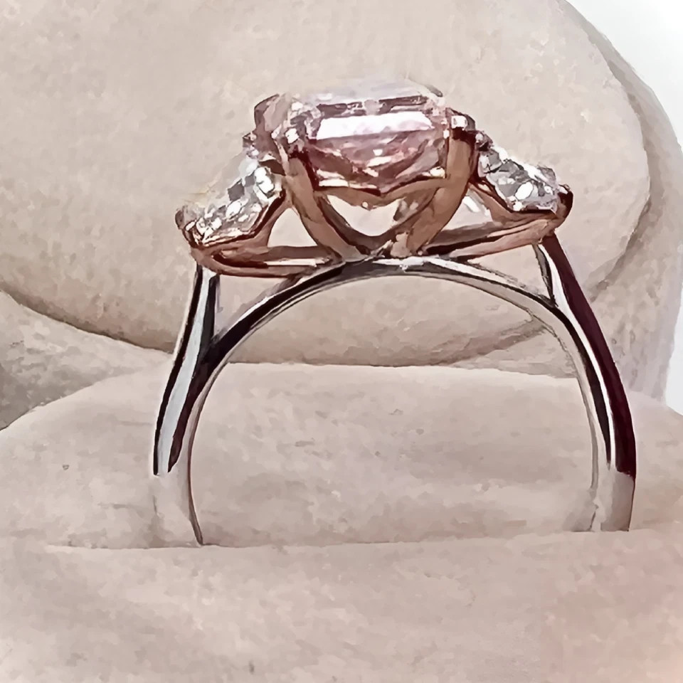 14k White Gold Fancy Vivid Pink Diamond Ring 2.40 Ct Radiant Cut IGI Lab Grown