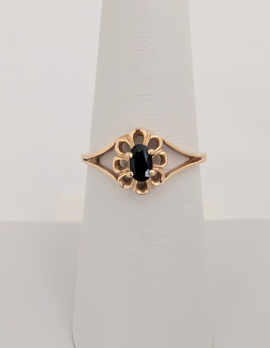 Sapphire & Diamond Ring 14K Gold 2.1 Grams Retail Price $999 Make Me An Offer!