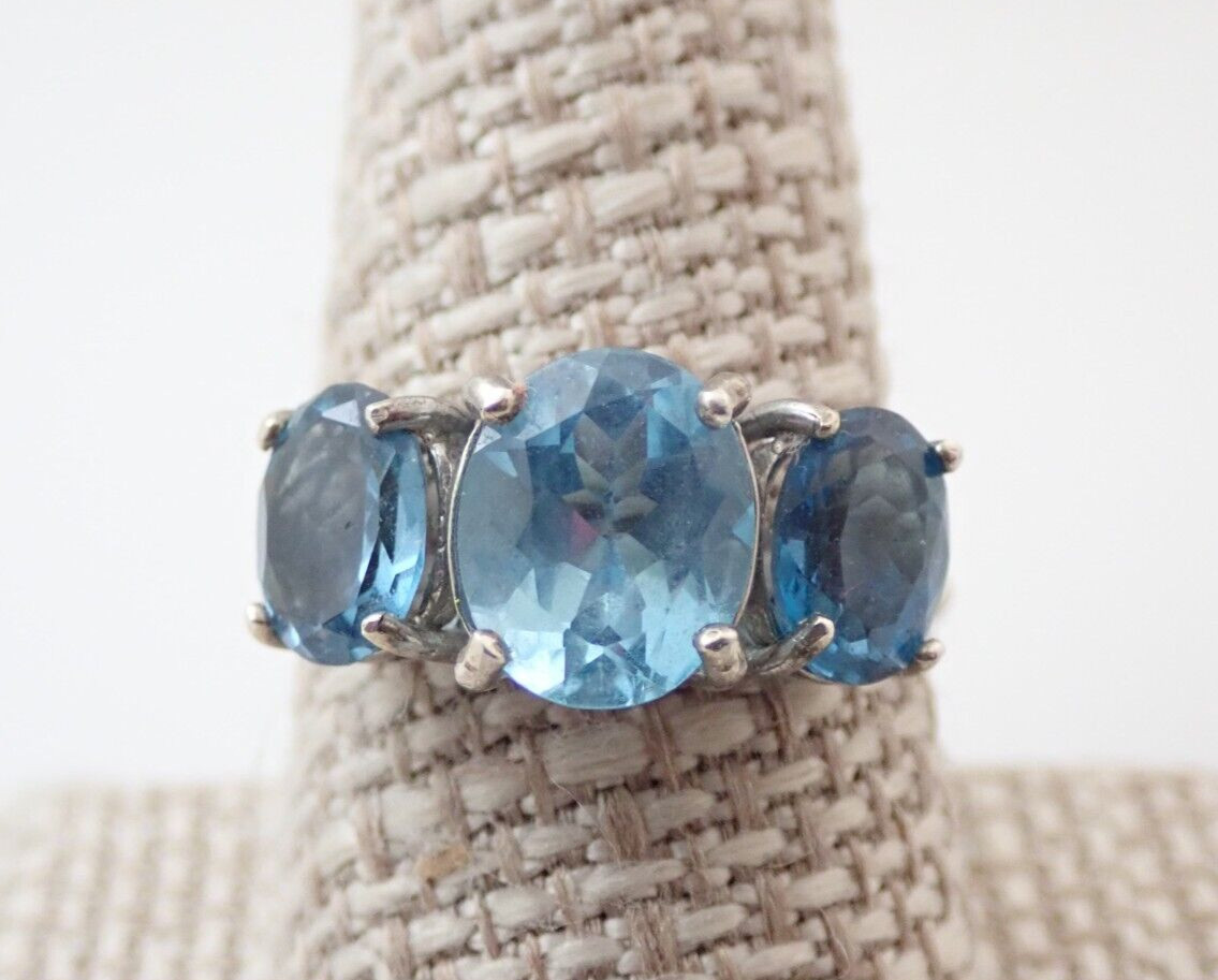 Designer Signed A 3 Stone Blue Topaz Gemstone Roped Sterling Band Ring Sz 9.75