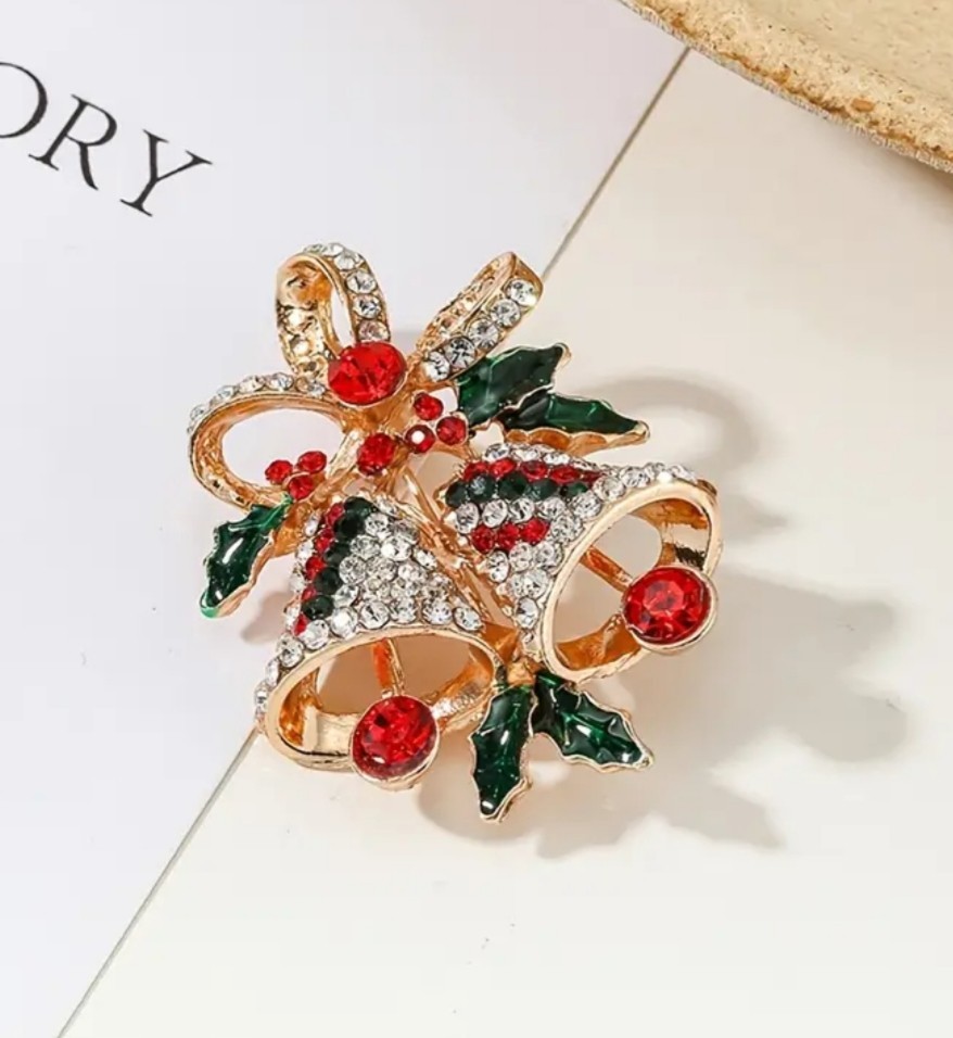 VINTAGE RED & GREEN RHINESTONE GOLD SLEIGH BELLS~CHRISTMAS WINTER PIN BROOCH
