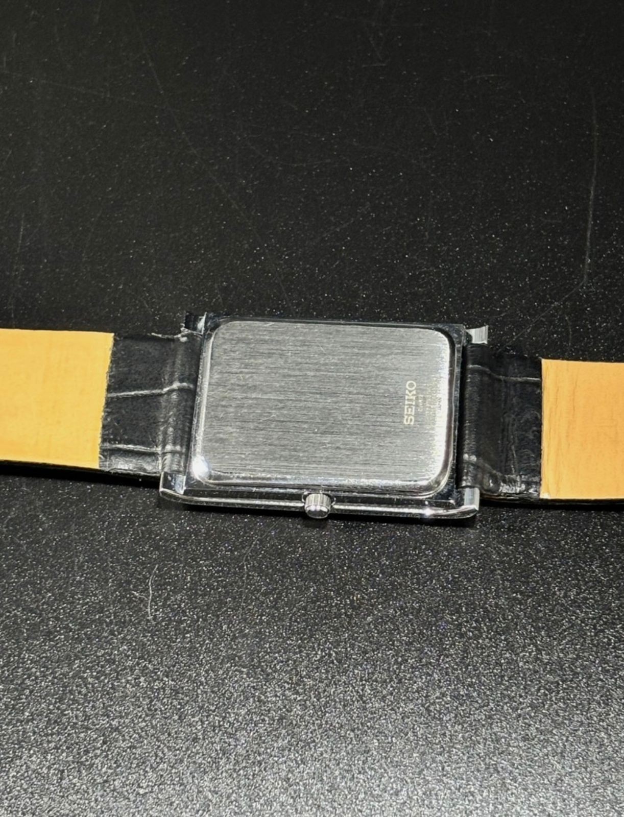 Vintage Rare Seiko Slim Quartz Men’s Wrist Watch With Free DDP Shipping