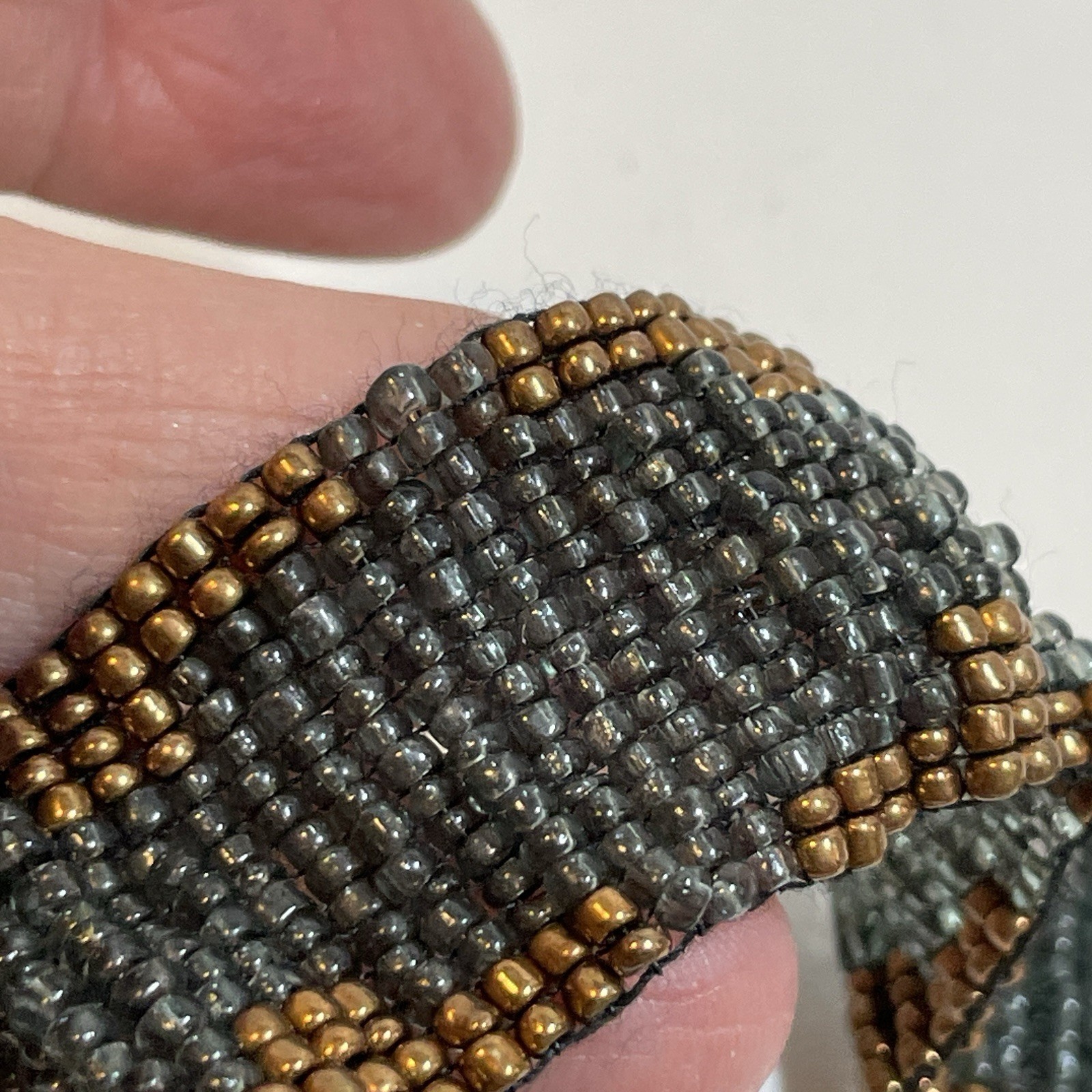 Pre-owned Boho Style Multi-strand Multi-color Seed Bead Necklace – Black Coppery