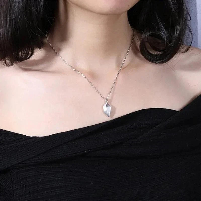 Couple Pendant Necklace Magnetic Heart Electrocardiogram Splicing Valentine Gift