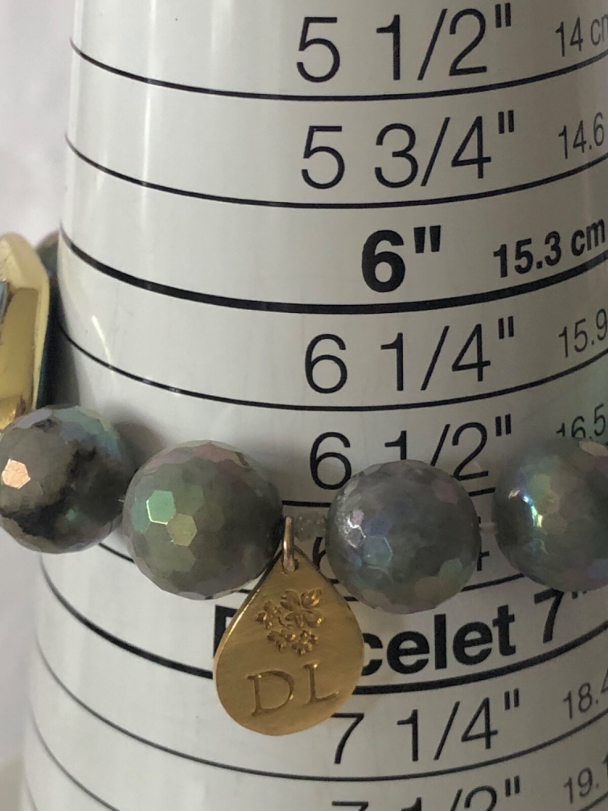 Devon Leigh Multihued Stone & Bead -Stretch Bracelet – Fits up to 6-1/2 in. NWOT