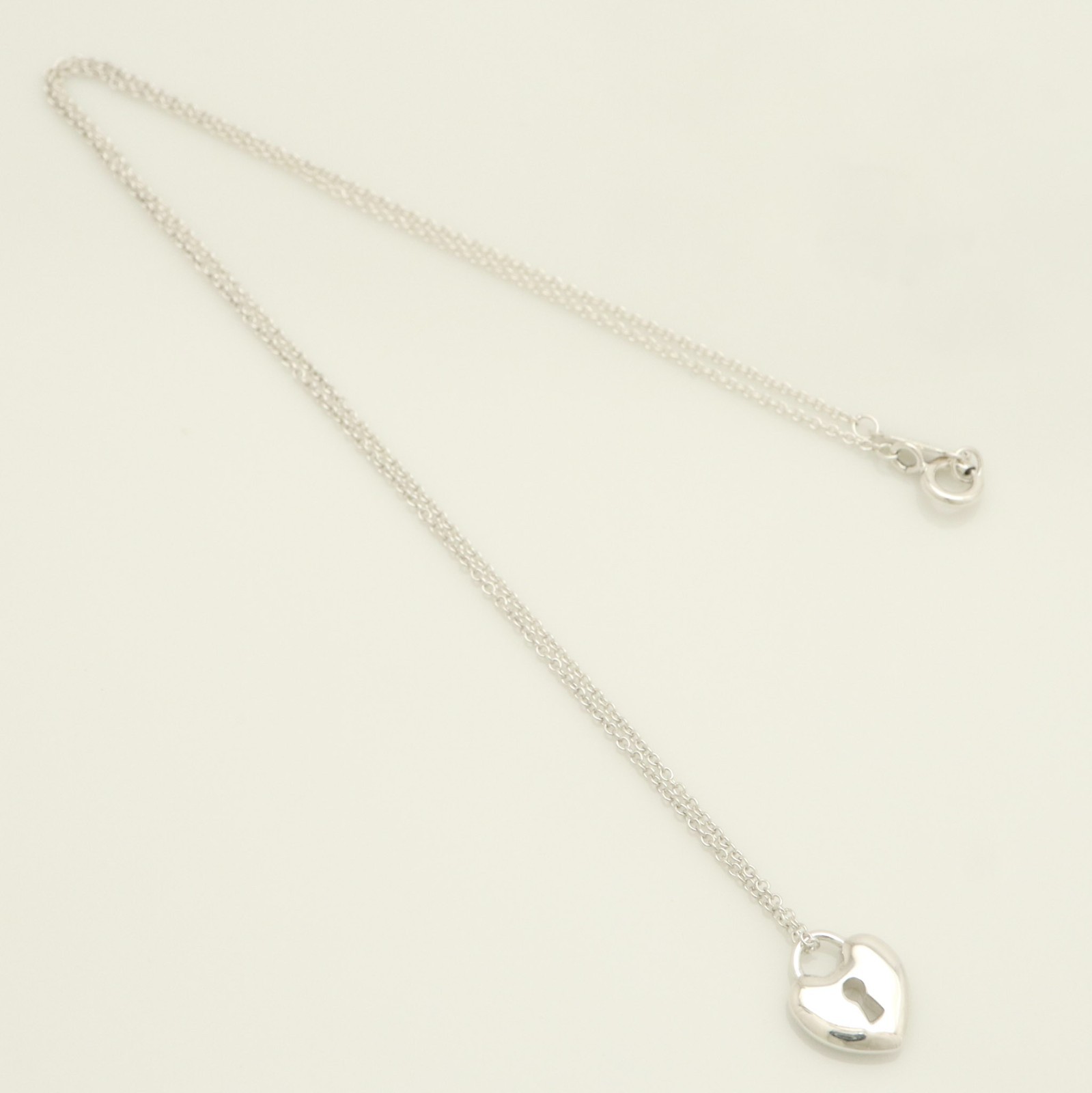 Authentic Tiffany & Co. Heart Keyhole Lock Necklace 16.1″ Silver 925 w/Pouch