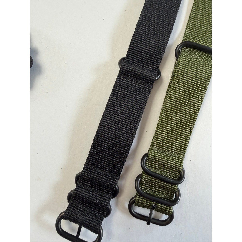 Lum-Tec Combat B9 C030/100 Limited Edition Chronograph Mens Black Watch 2 Bands