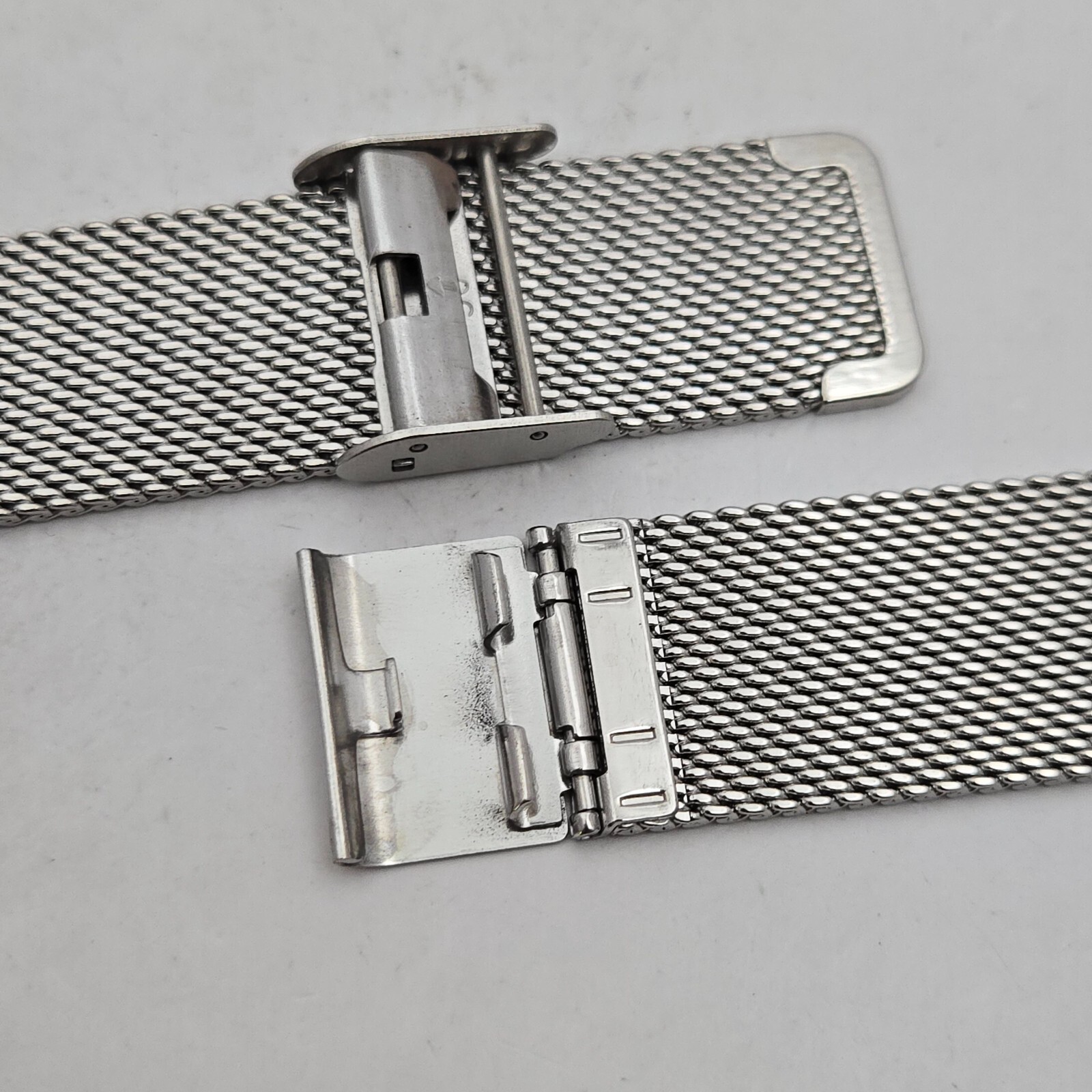 Unbranded Stainless steel mesh watchband/Bracelet 20mm