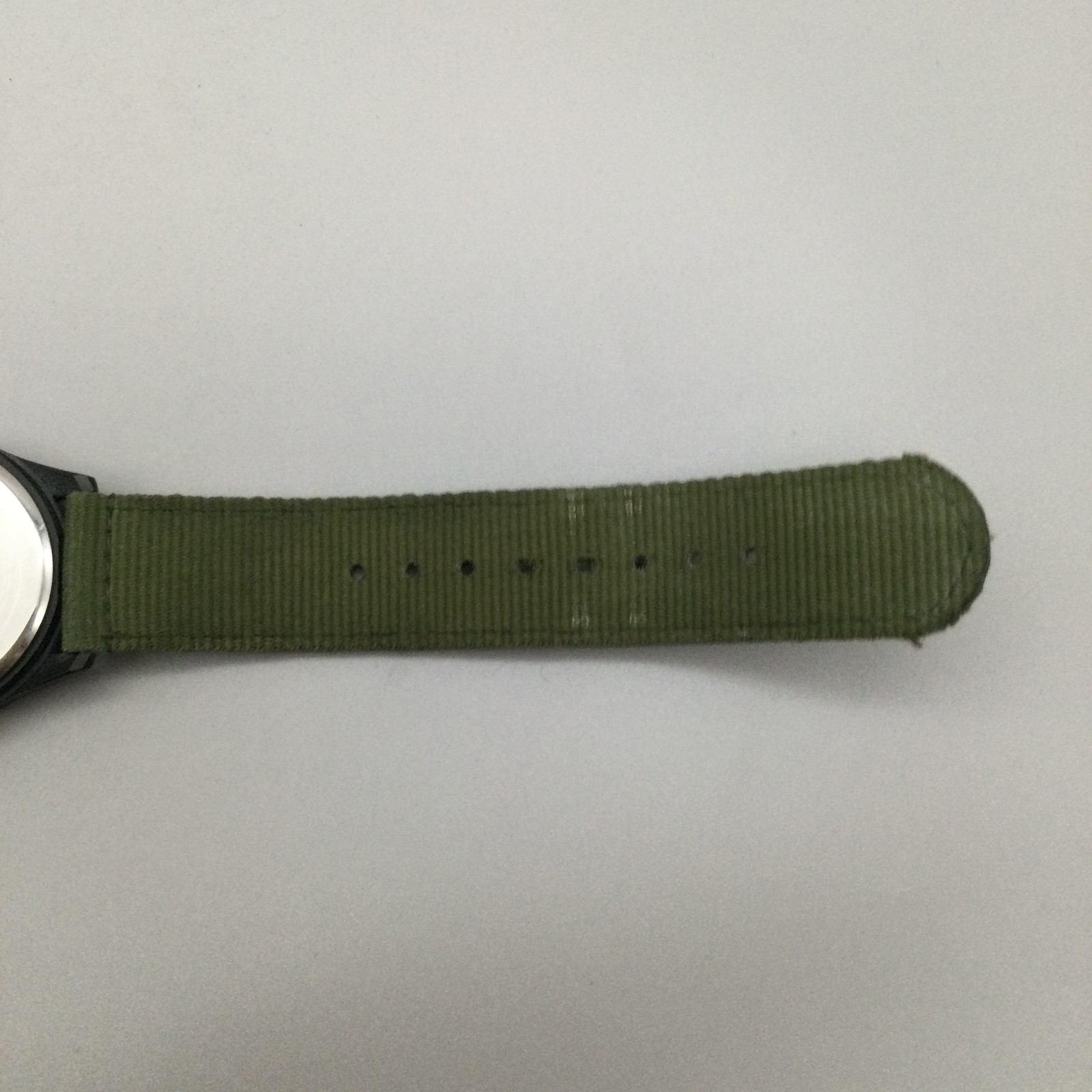 Lenqin Watch Mens 40mm Black Case Olive Green Nylon Band Date WR 50M