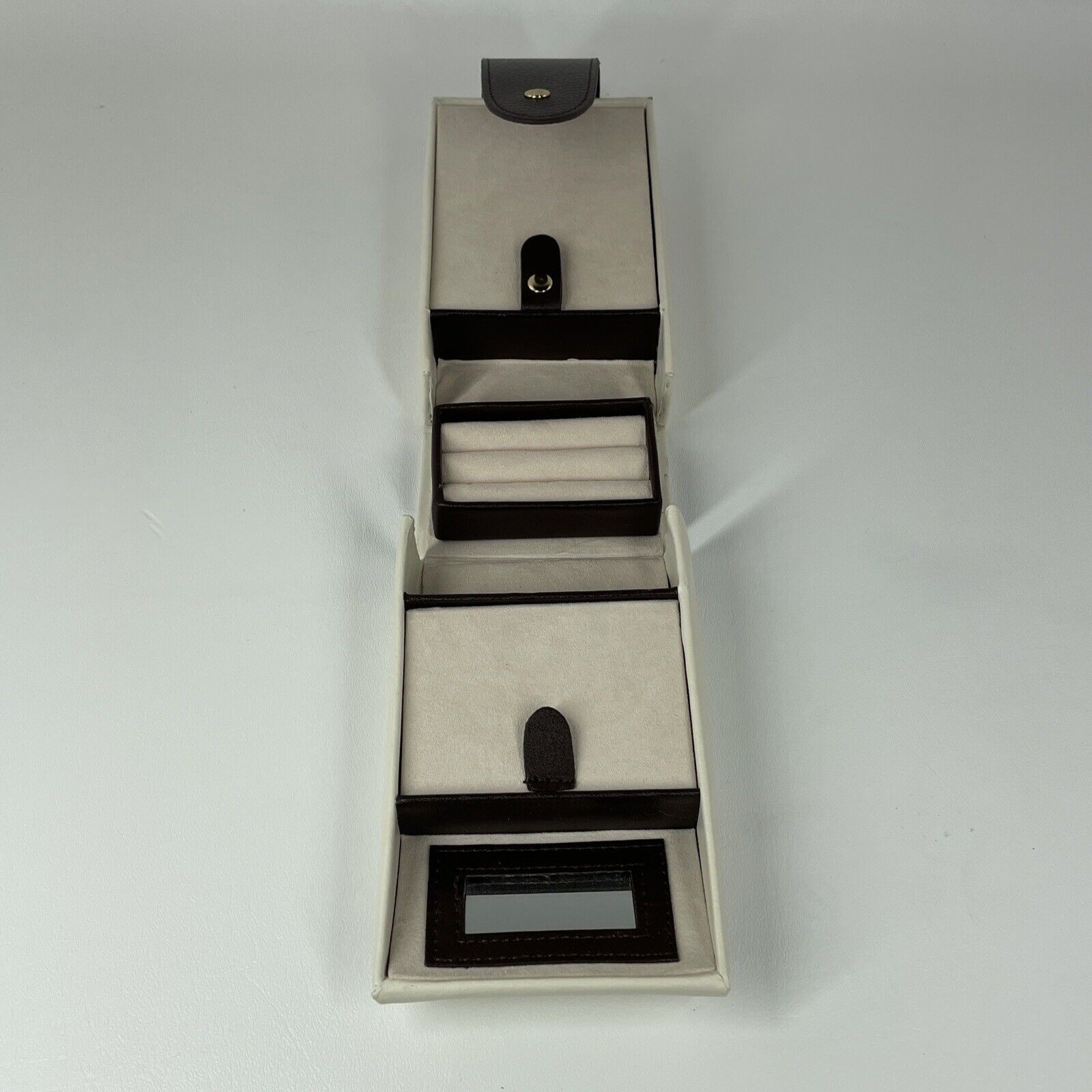 EUC BEY-BERK “Madeline” Ivory & Brown Leather Suede Folding Travel Jewelry Case
