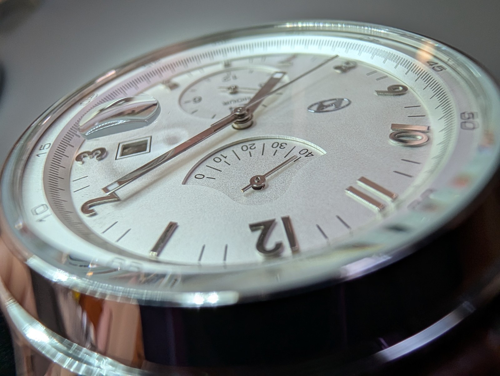 Hyundai Automatic Mechanical Watch Power Reserve Date 10ATM Exhibition Back Box