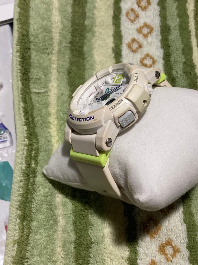 CASIO BABY-G white time and calendar adjusted