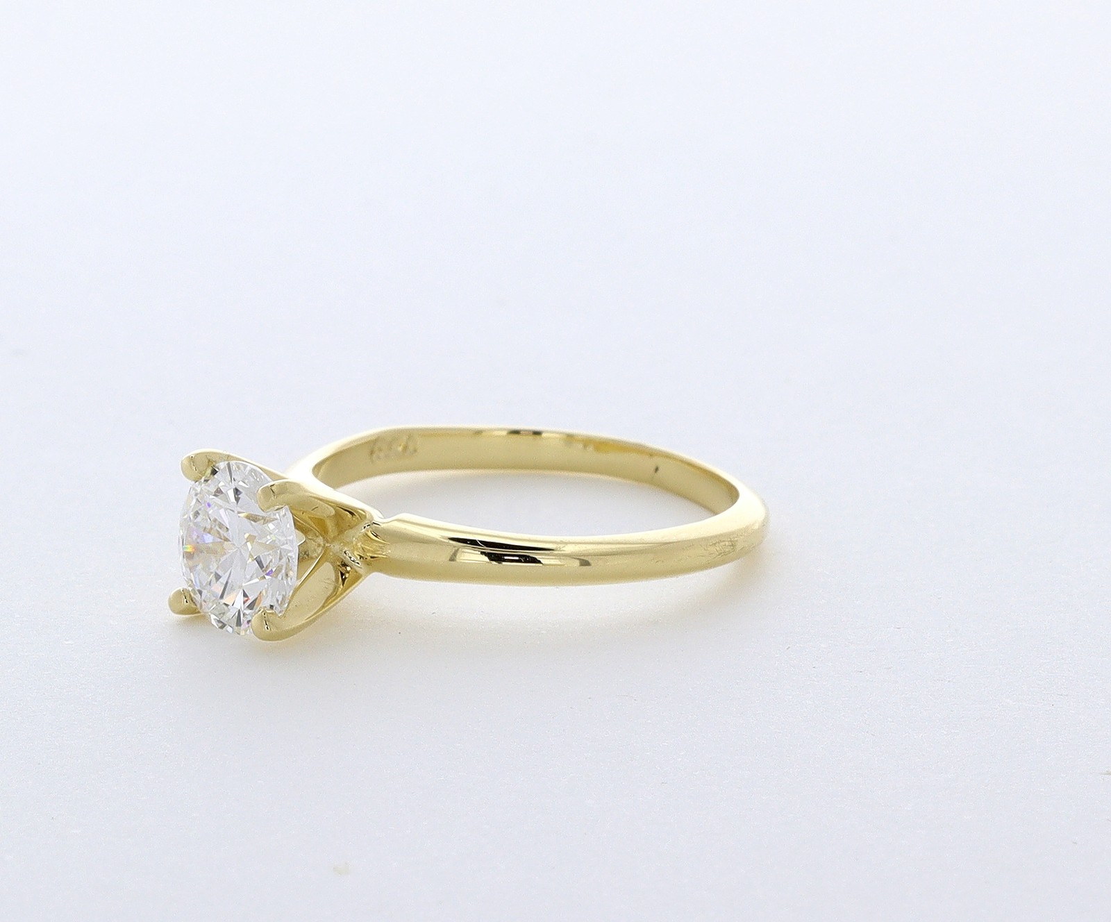 Solitaire Engagement Ring 14K Gold 1.01 Carat Round Lab-Grown Diamond D VVS2