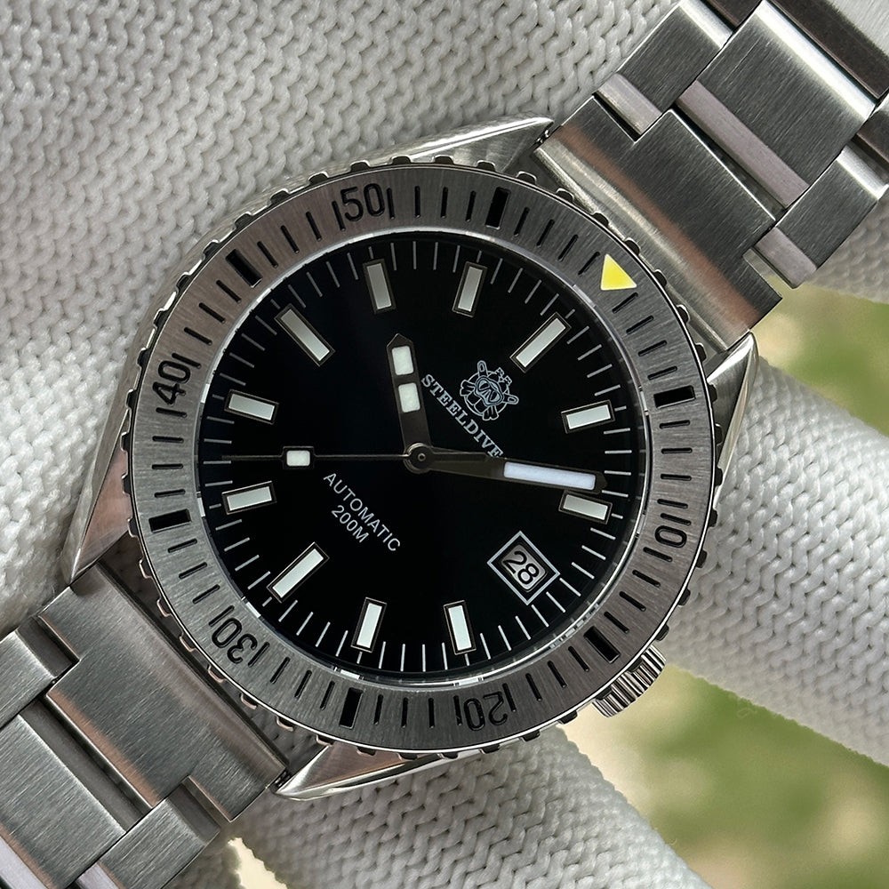 STEELDIVE SD1927 Mens 42mm 200M Automatic Dive Watch NH35 Sapphire Steel