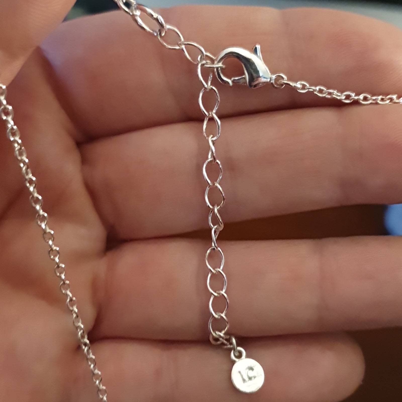 Silver Tone White Enamel Flower Charm Pendant Cable Chain Necklace Lobster