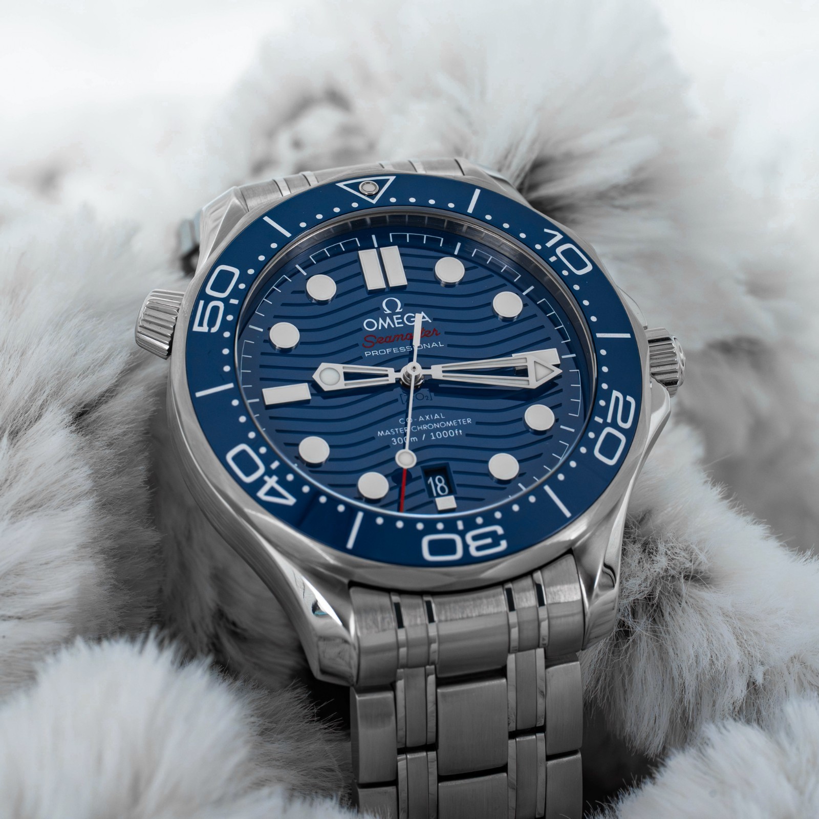 2023 Omega Seamaster Diver 300m Blue Dial on Bracelet 210.30.42.20.03.001 B+P