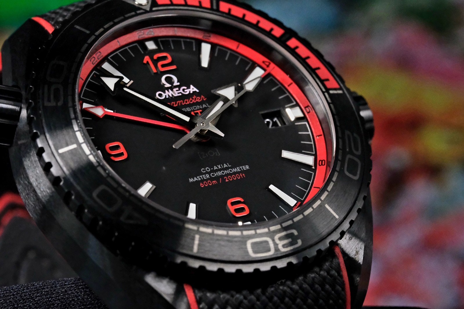 2023 OMEGA Seamaster Planet Ocean 600M 215.92.46.22.01.003 Deep Black Full Set