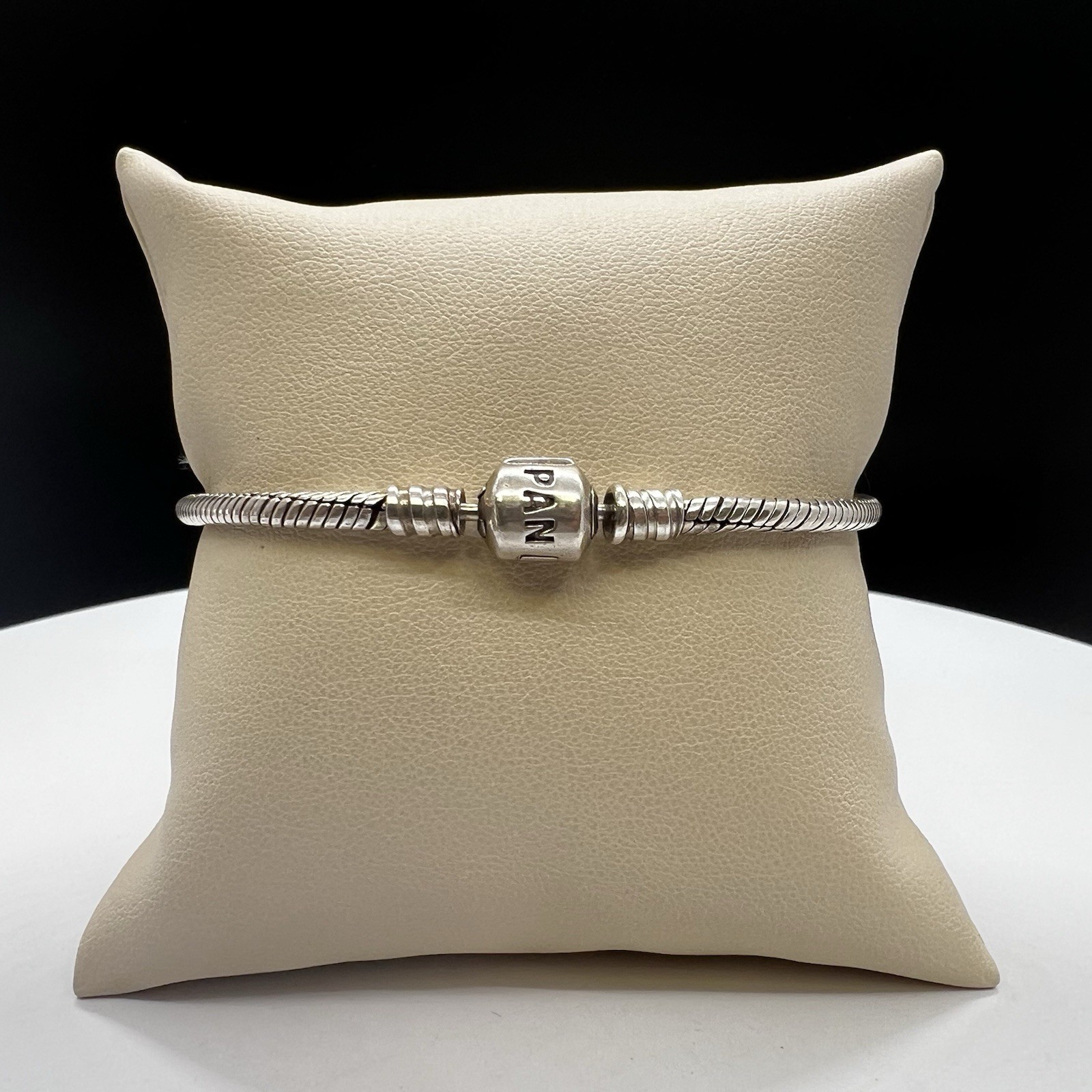 Pandora Sterling Silver Moments 8” Snake Chain Barrel Clasp 590702HV