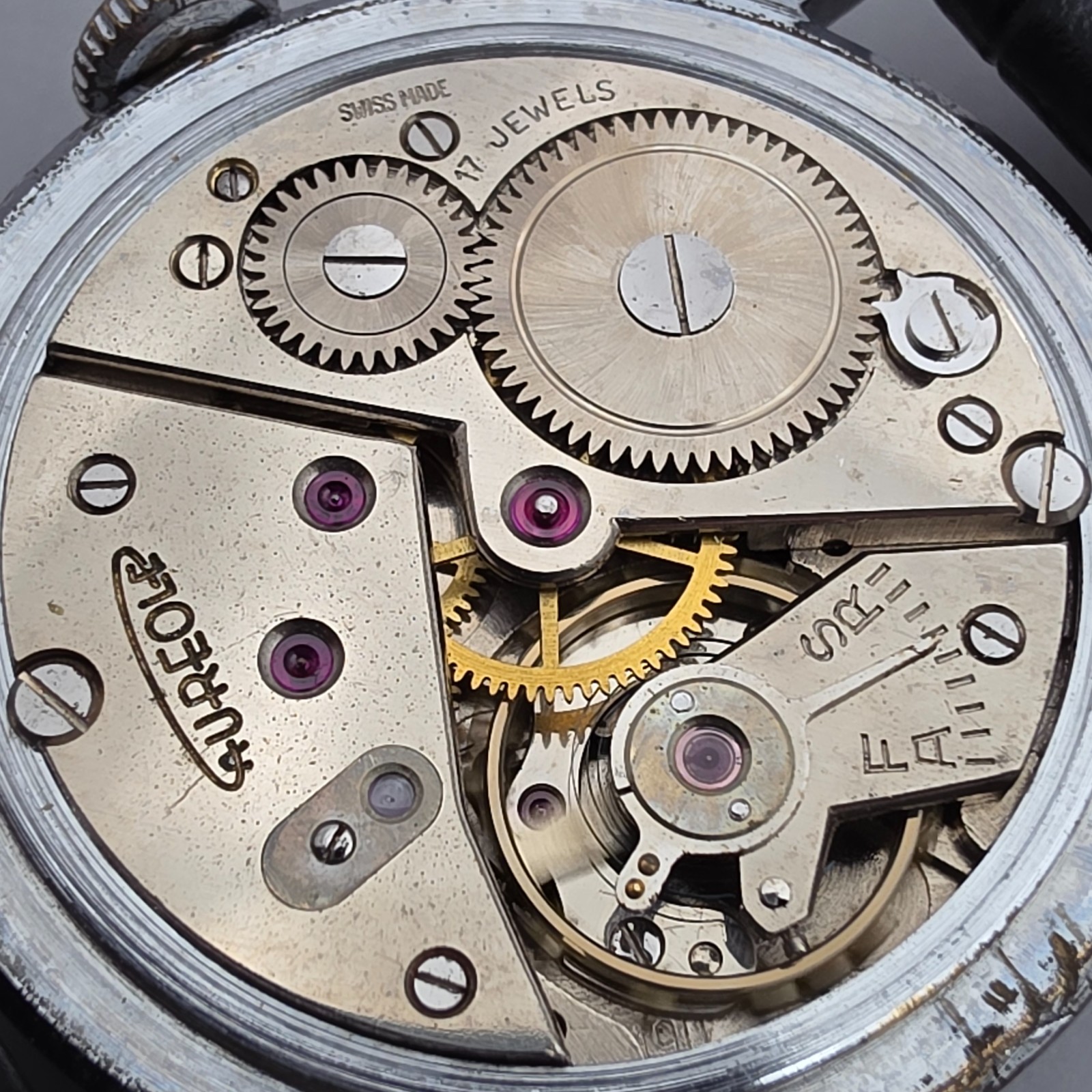 Vintage Aureole men’s manual wind watch Honeycomb Dial swiss made 1940s