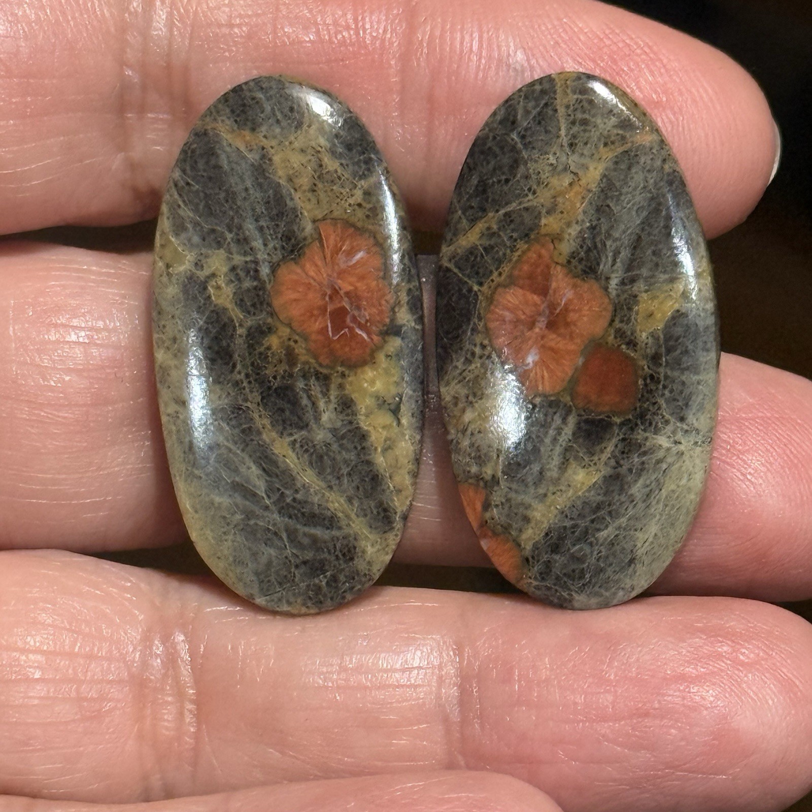 48ct 34.5×17.5×5.3mm Pair Peanut Obsidian Oval Cabochons Poppy Picture Stones