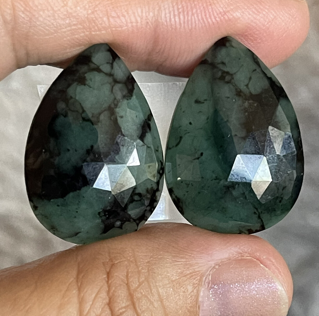 36.6ct 27x19x5mm Pair Green Emerald Rose Cut Flat Back Teardrop Cabochons