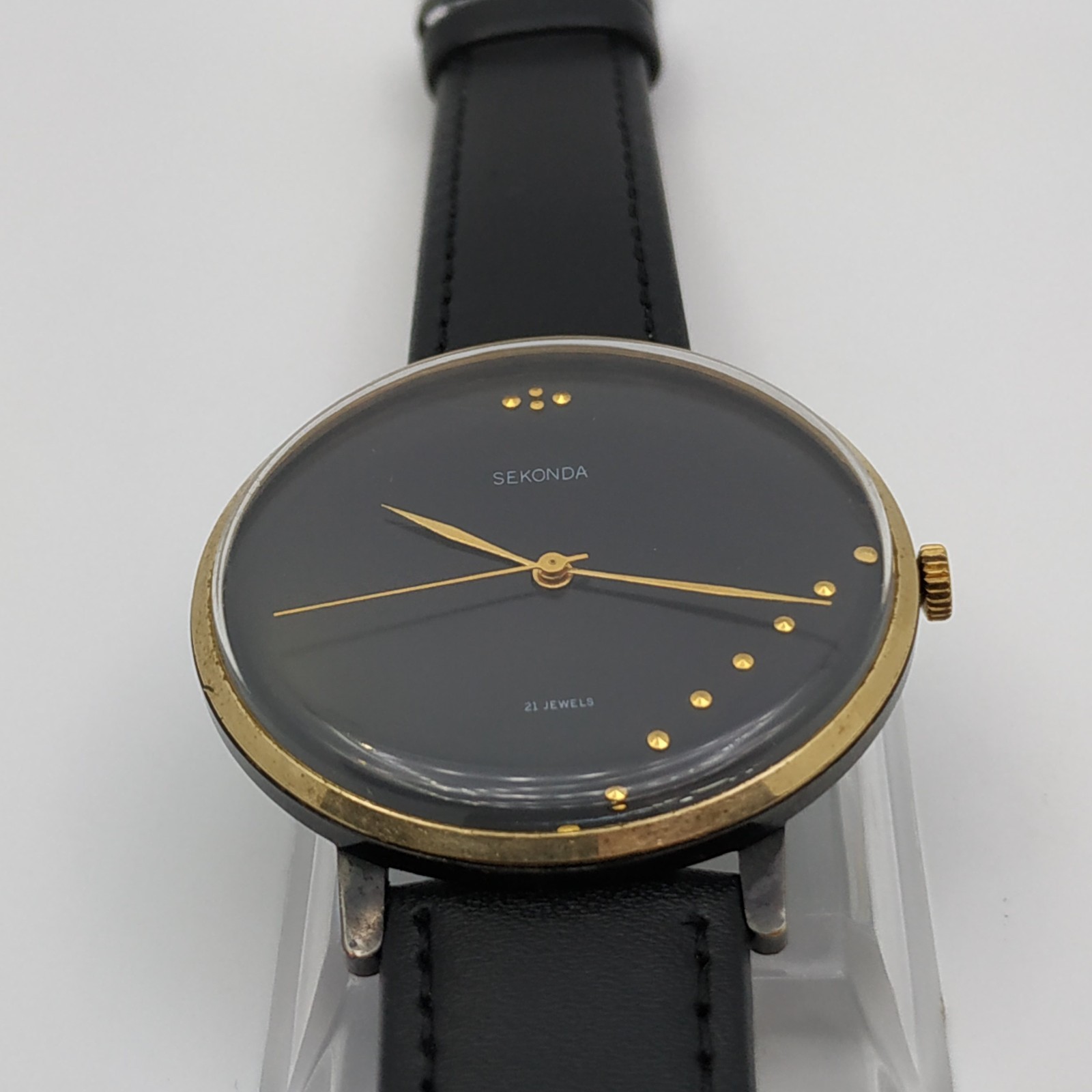 Men’s Dress Vintage Watch SEKONDA USSR Mechanical Zarya Retro Soviet 21 jewels ☭