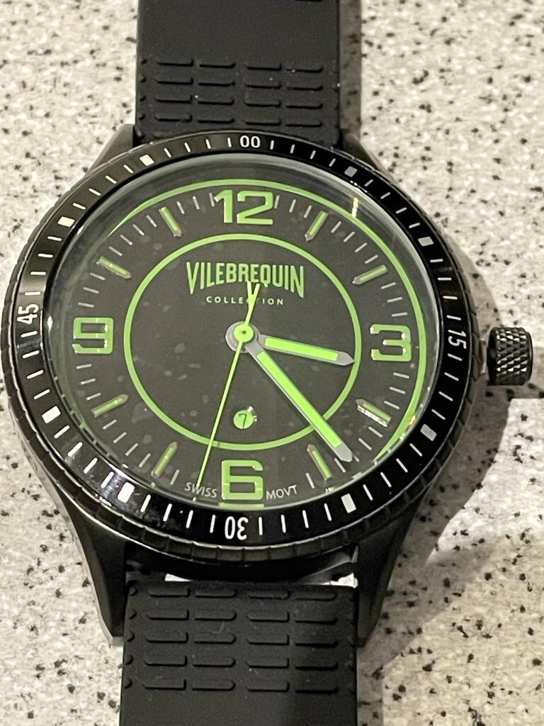 Vilebrequin Limited Edition 100m Scooba Mens Watch 43mm