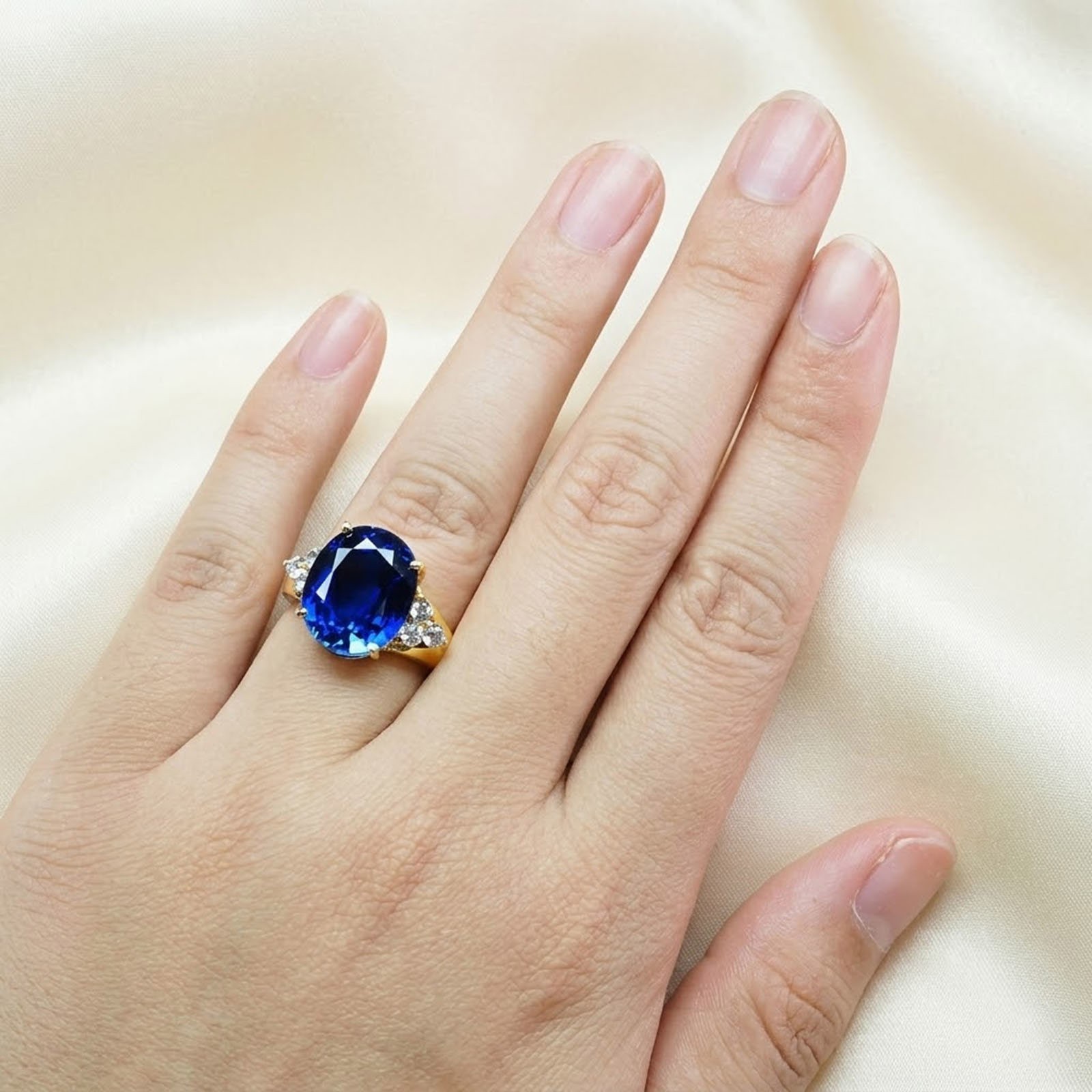 24K Gold 925 Sterling Silver Rings Dazzling Royal Blue Sapphire Oval 12.30Ct