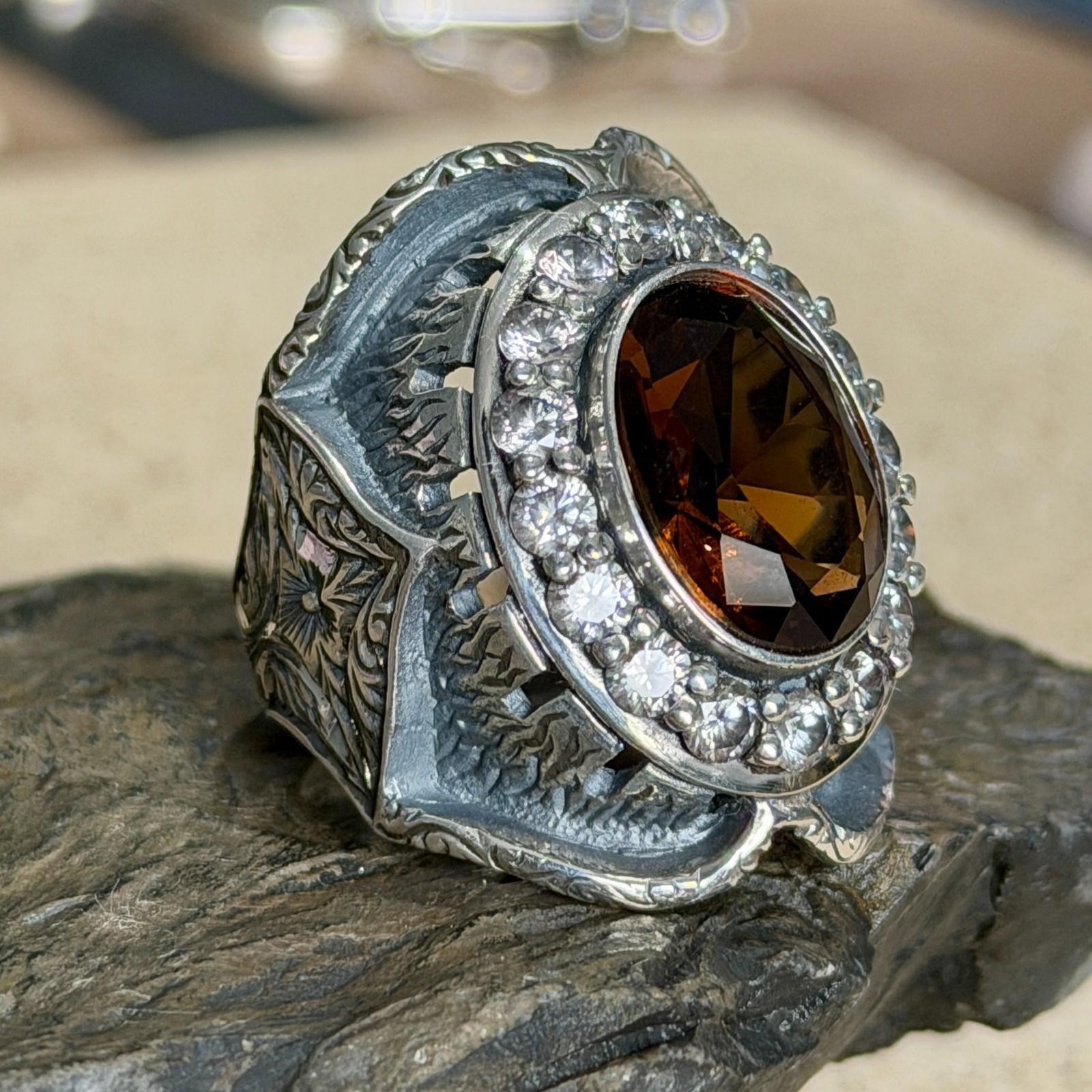 925 Men Handmade Zultanite Alexandrite Gemstone Hand-Engraved Turkish Ring